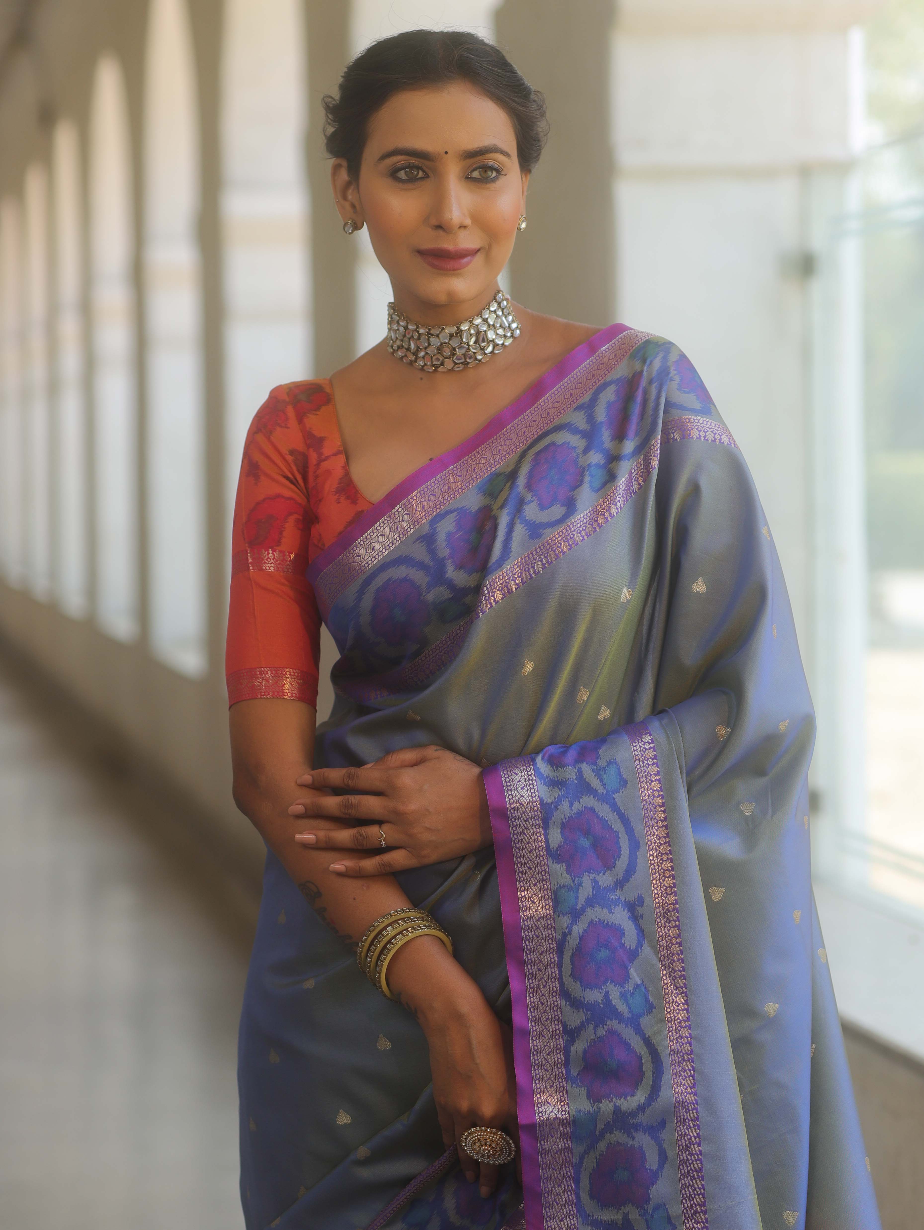Banarasee Handwoven Semi Silk Ikkat Border Saree With Zari Buti & Border-Grey