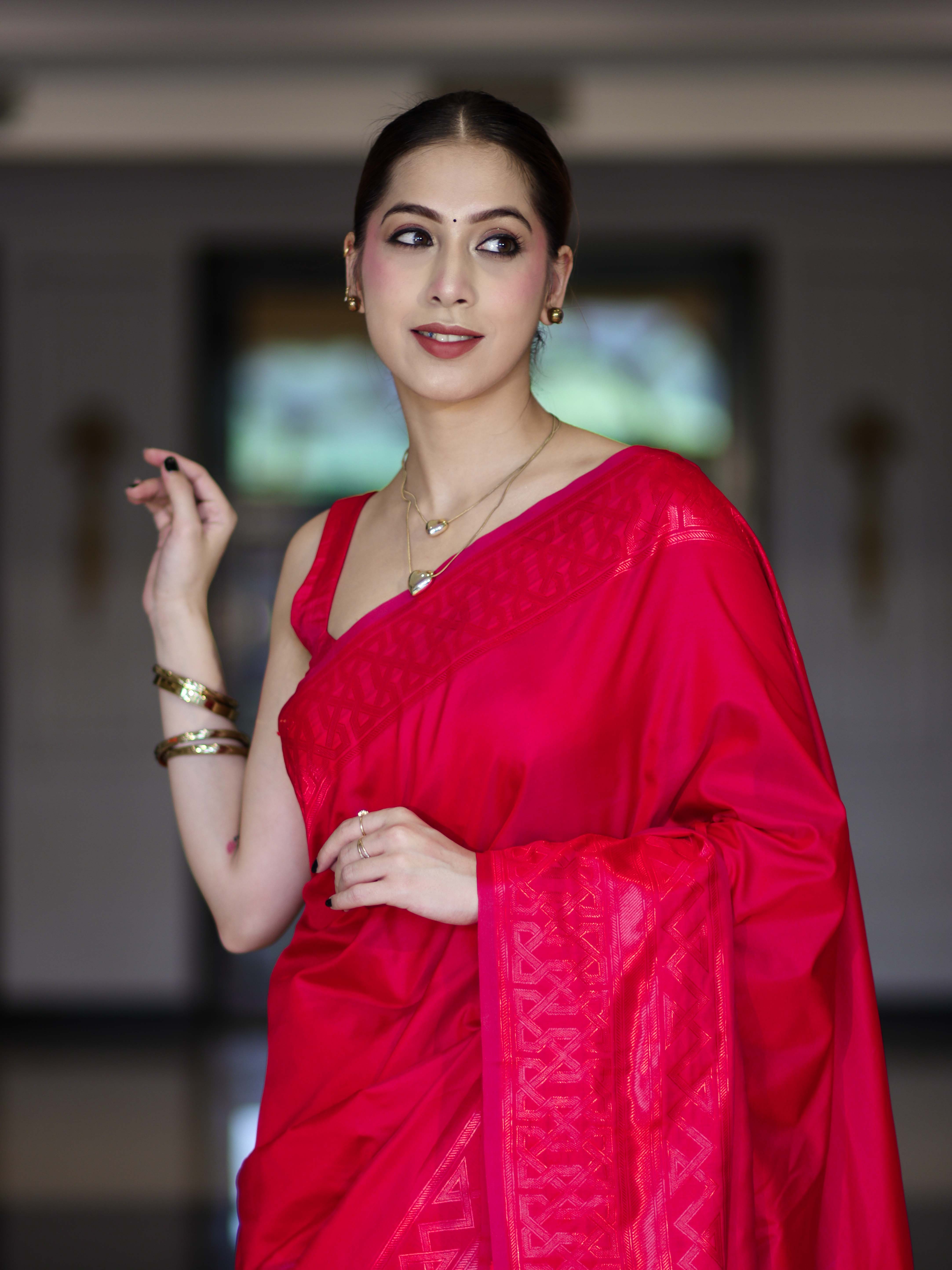 Banarasee Dual Tone Semi Katan Saree With Self Weaving Resham Border-Pink (Red Tone)