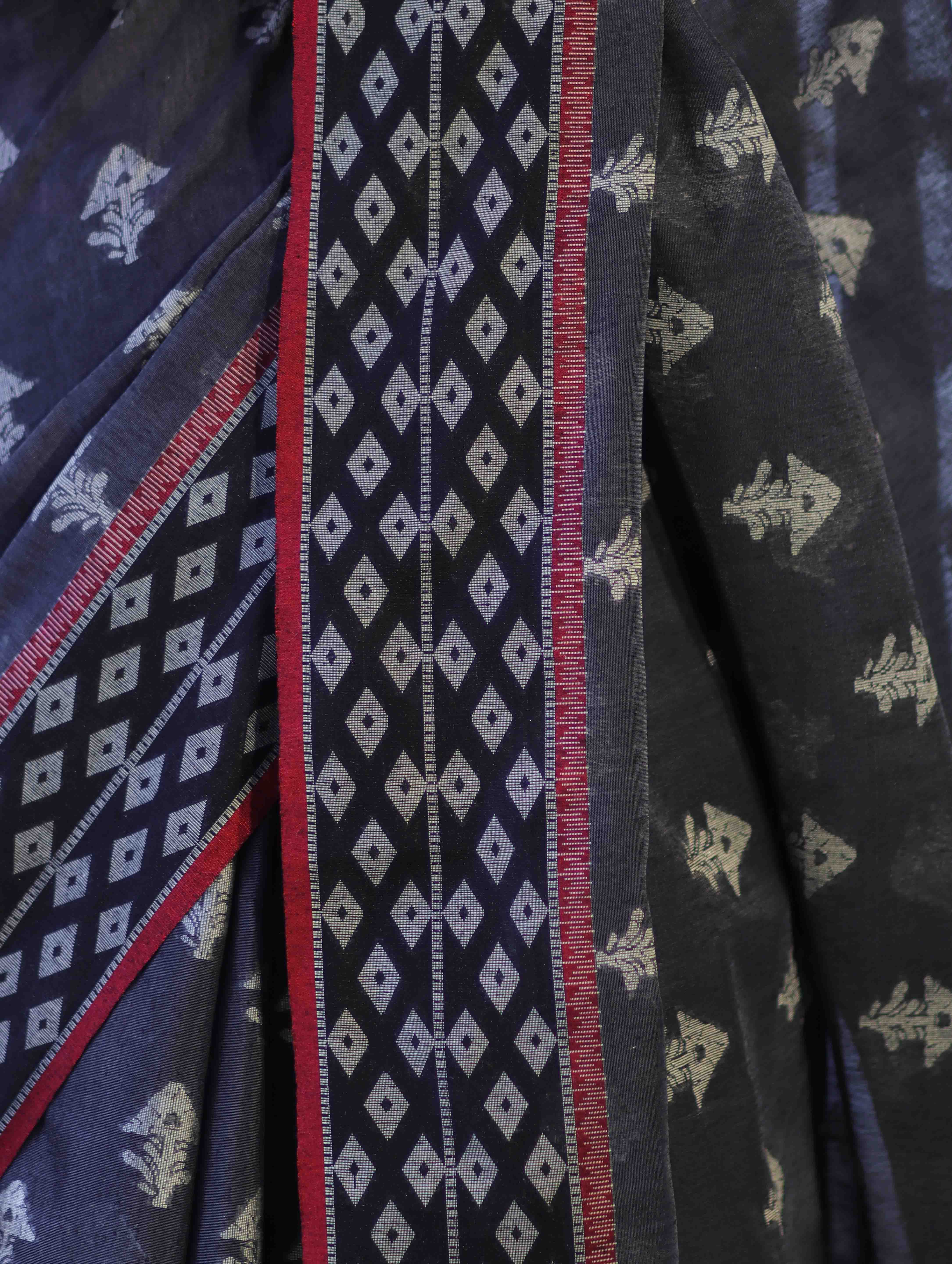 Banarasee Handloom Cotton Silk Saree With Resham Work & Contrast Border-Grey & Black