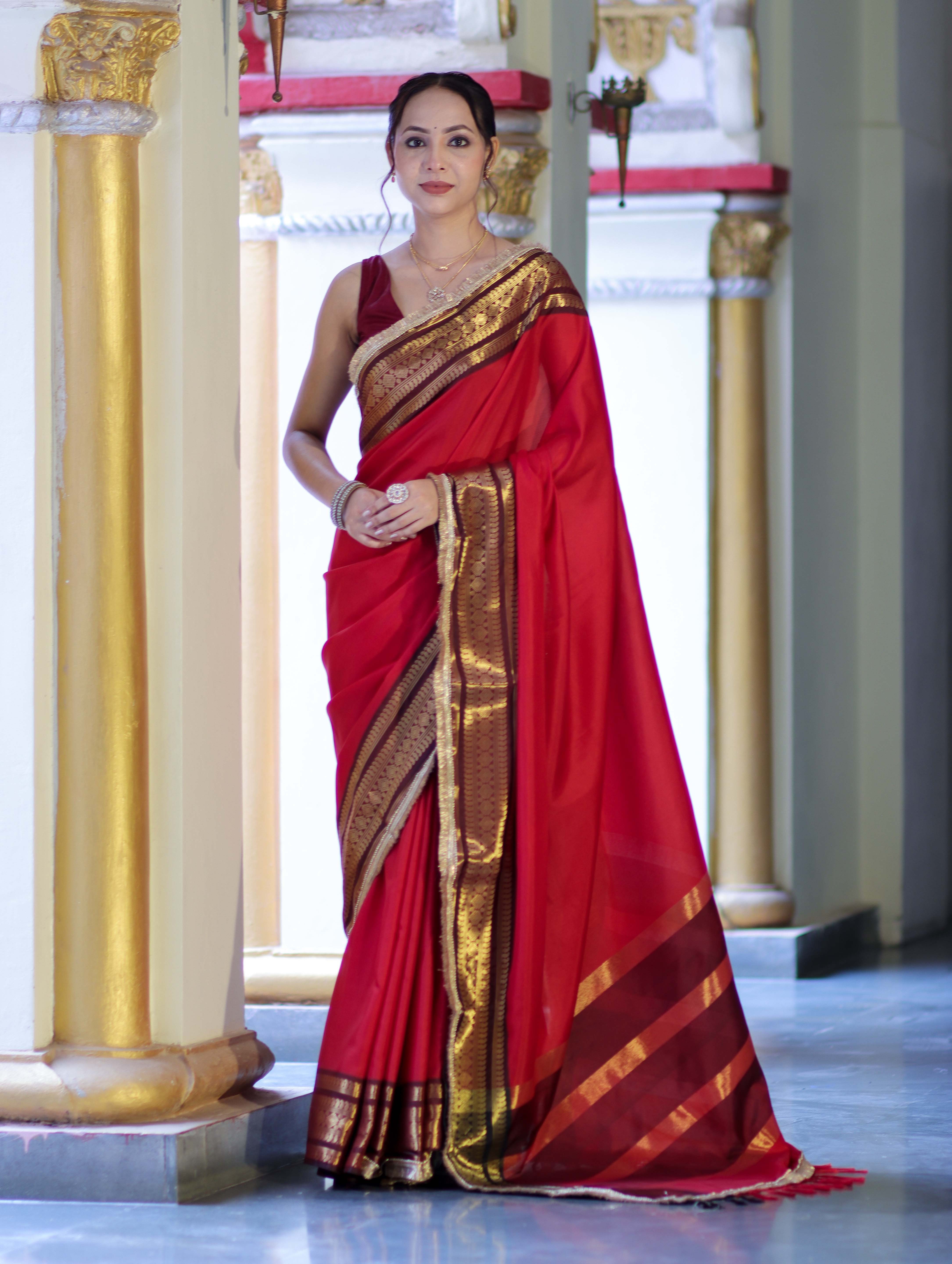 Banarasee Handloom Semi Silk Plain Saree With Contrast Border & Lace-Red