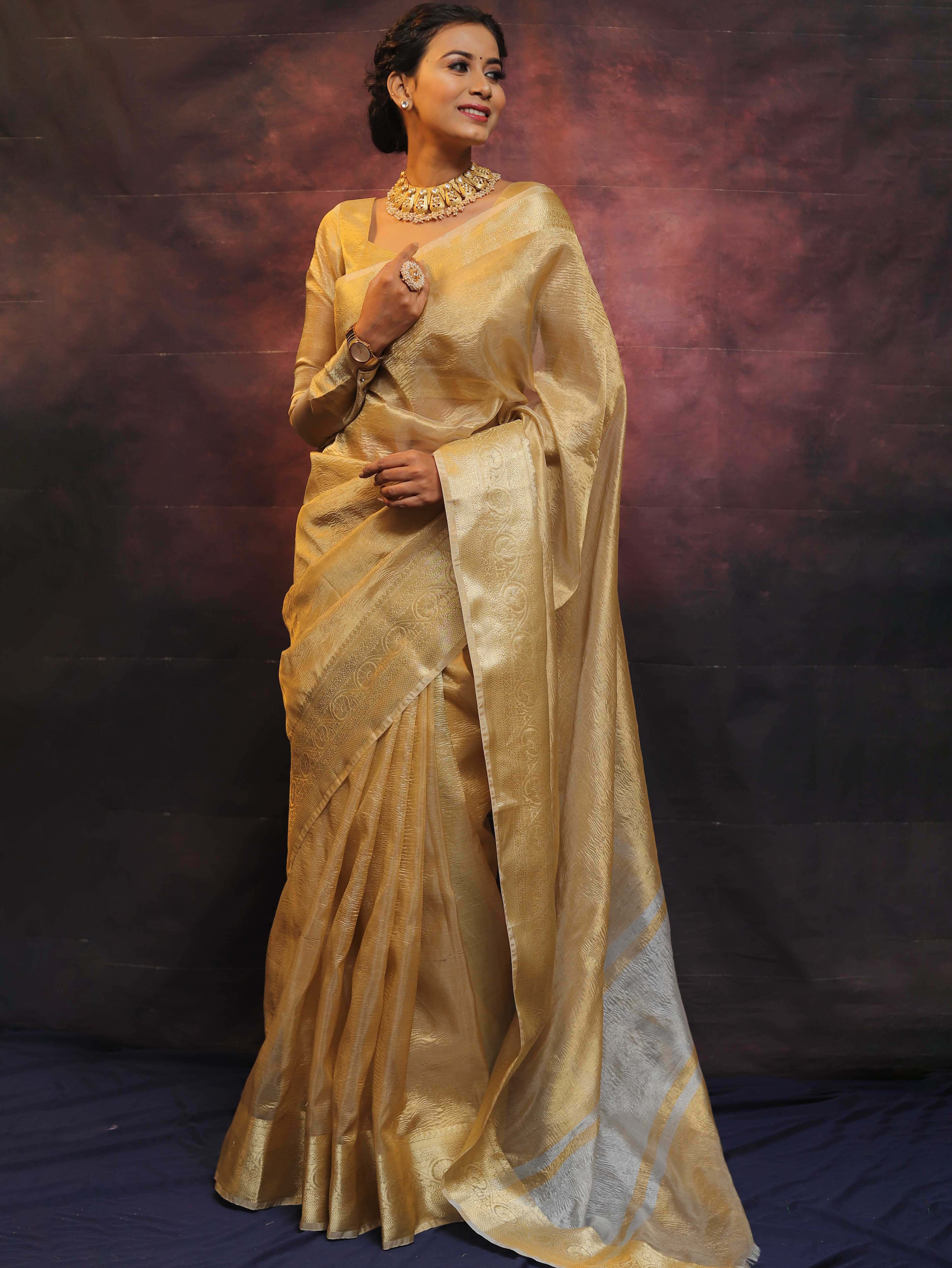 Banarasee Handwoven Crushed Tissue Zari Border Saree-Gold