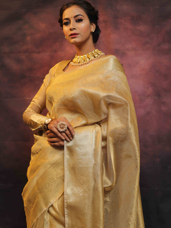 Banarasee Handwoven Crushed Tissue Zari Border Saree-Gold