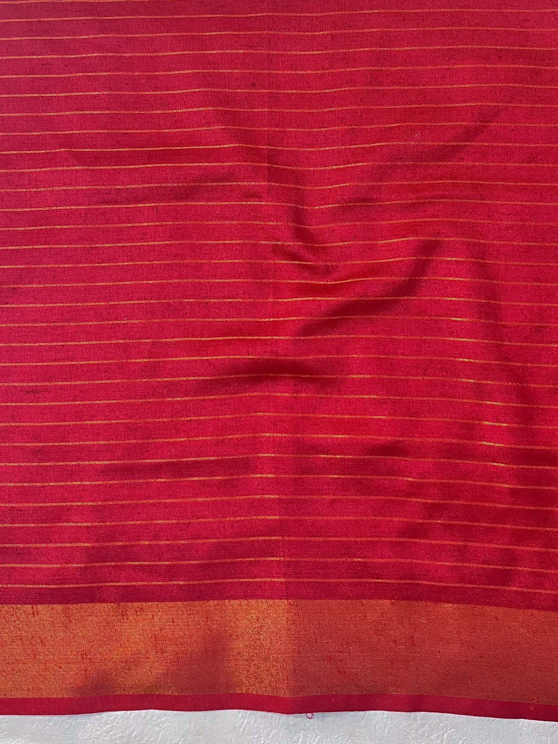 Banarasee Pure Linen Saree With Zari Checks Design-Cream & Red