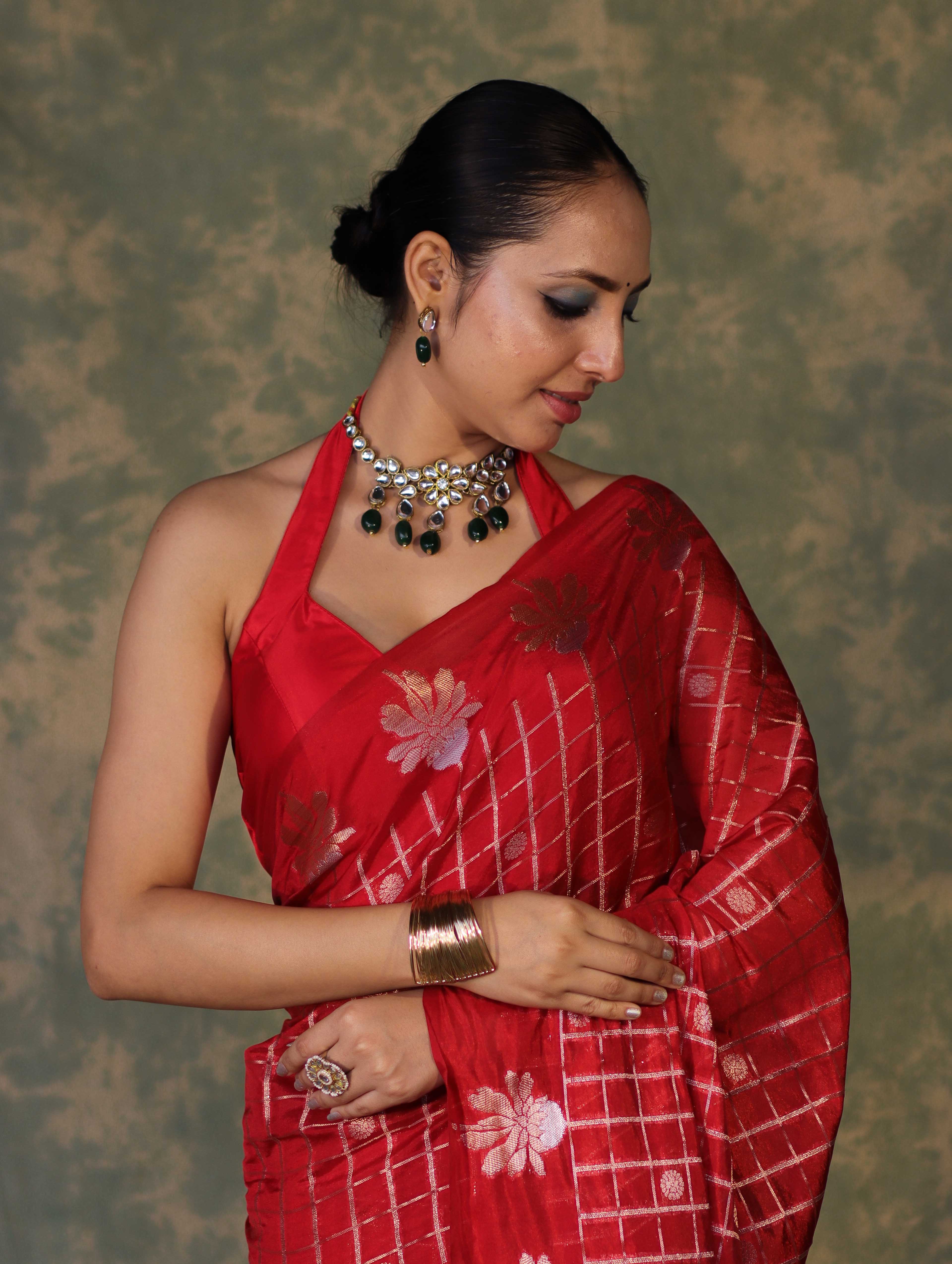 Banarasee Handloom Georgette Saree With Sona Rupa Zari Work & Checks Design-Red