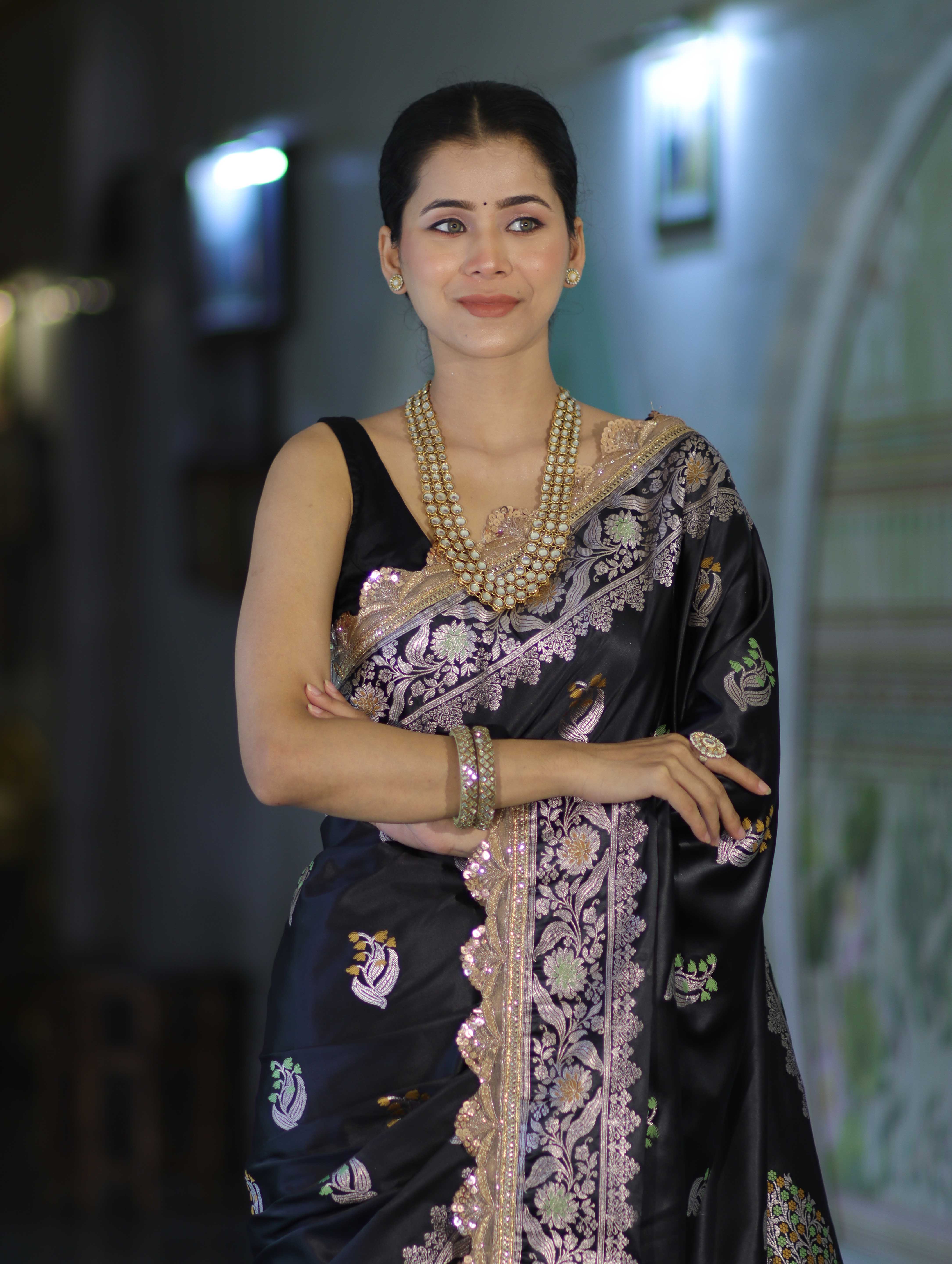 Banarasee Handloom Mashru Silk Saree With Sona Rupa Zari Work Border & Lace-Black