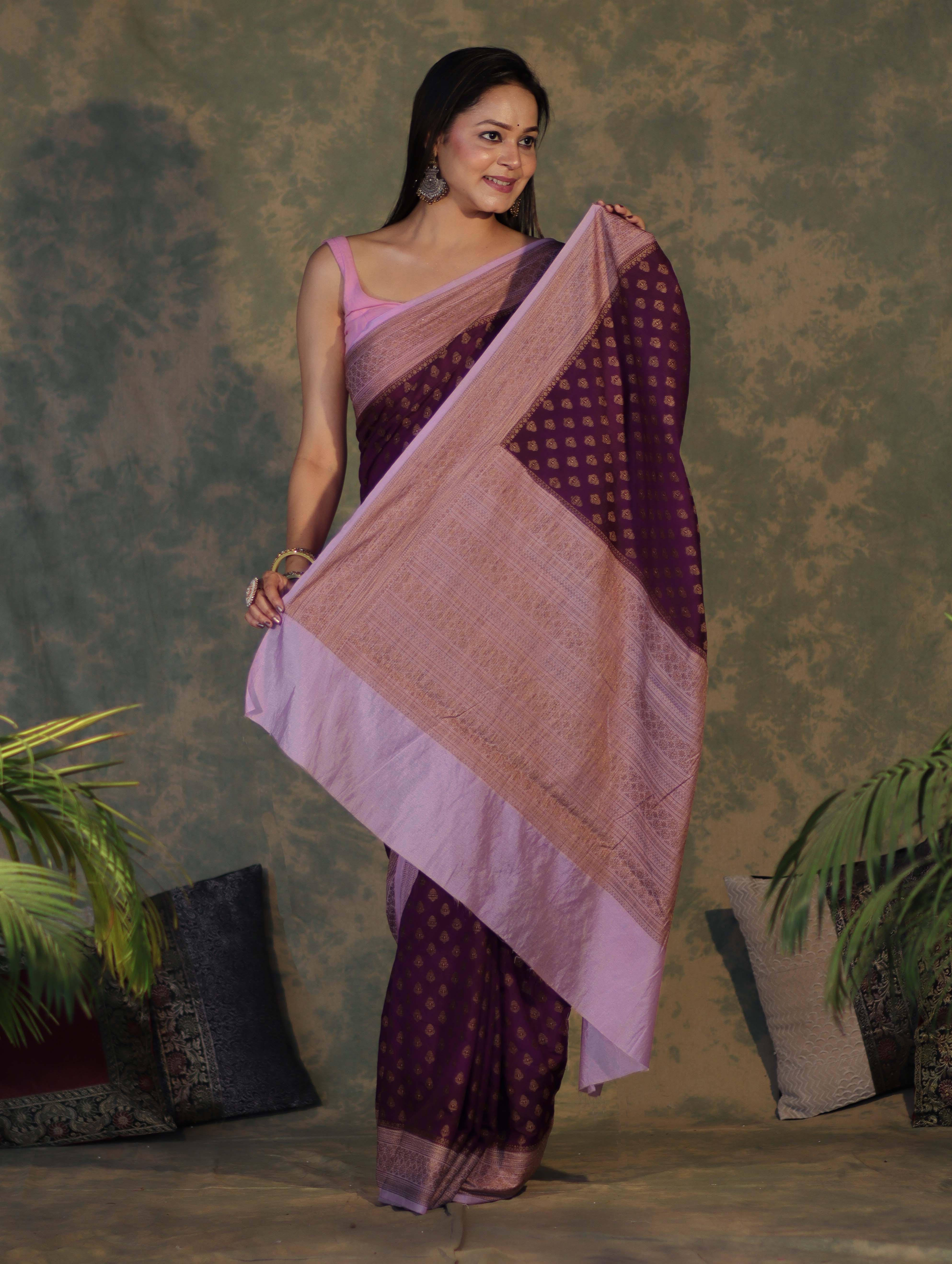 Banarasee Handloom Soft Cotton Saree With Resham Work & Contrast Border-Violet & Lilac