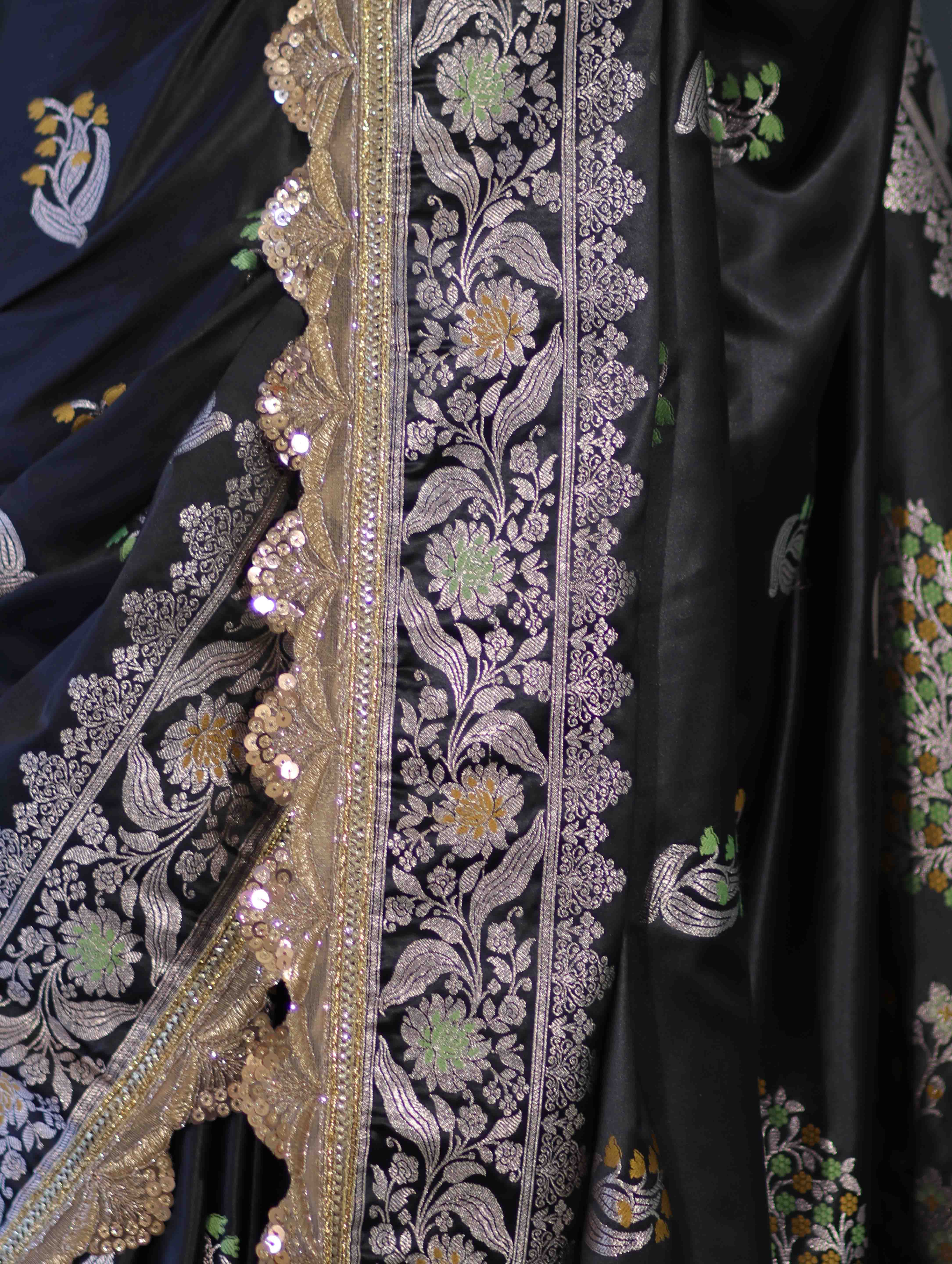 Banarasee Handloom Mashru Silk Saree With Sona Rupa Zari Work Border & Lace-Black