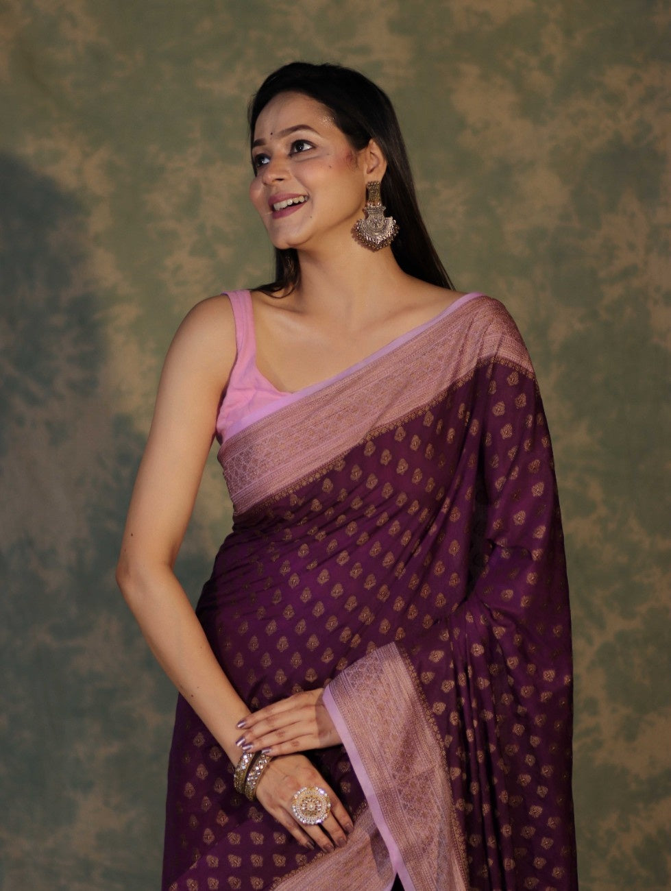 Banarasee Handloom Soft Cotton Saree With Resham Work & Contrast Border-Violet & Lilac