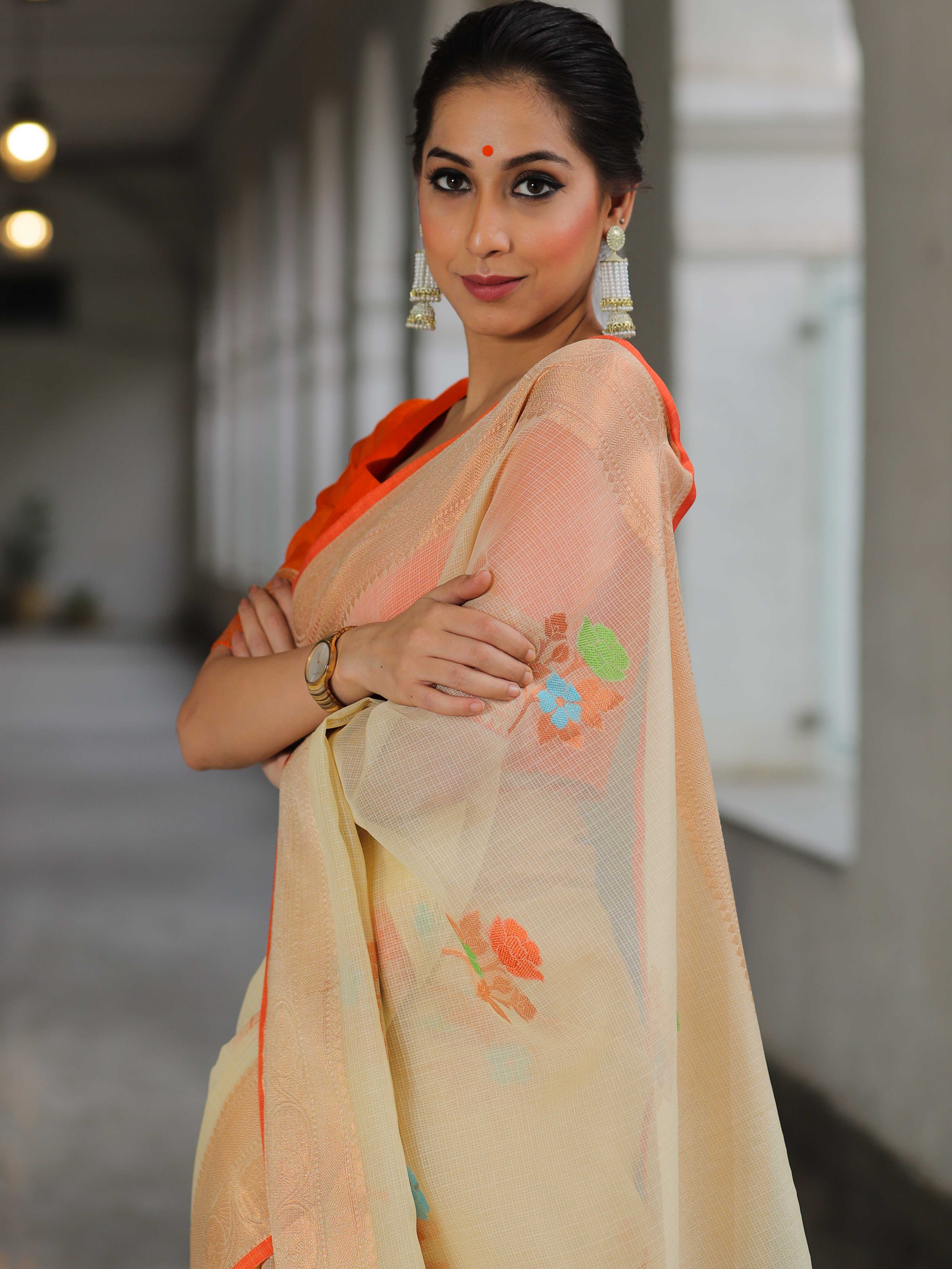 Banarasee Kota Checks Saree With Floral Buta & Border Design-Cream