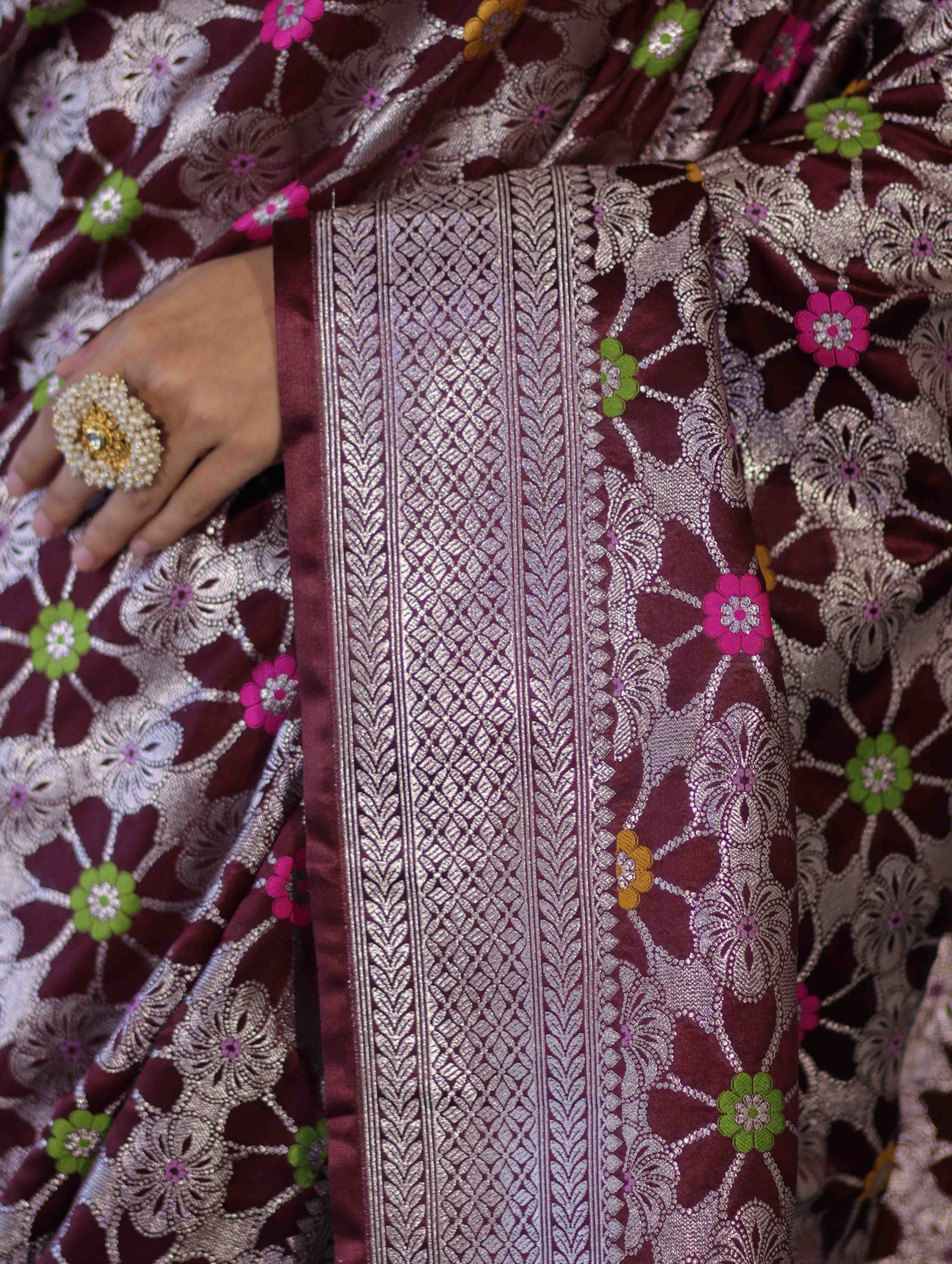 Banarasee Handloom Mashru Silk Saree With Floral Zari Jaal Work & Border-Burgundy
