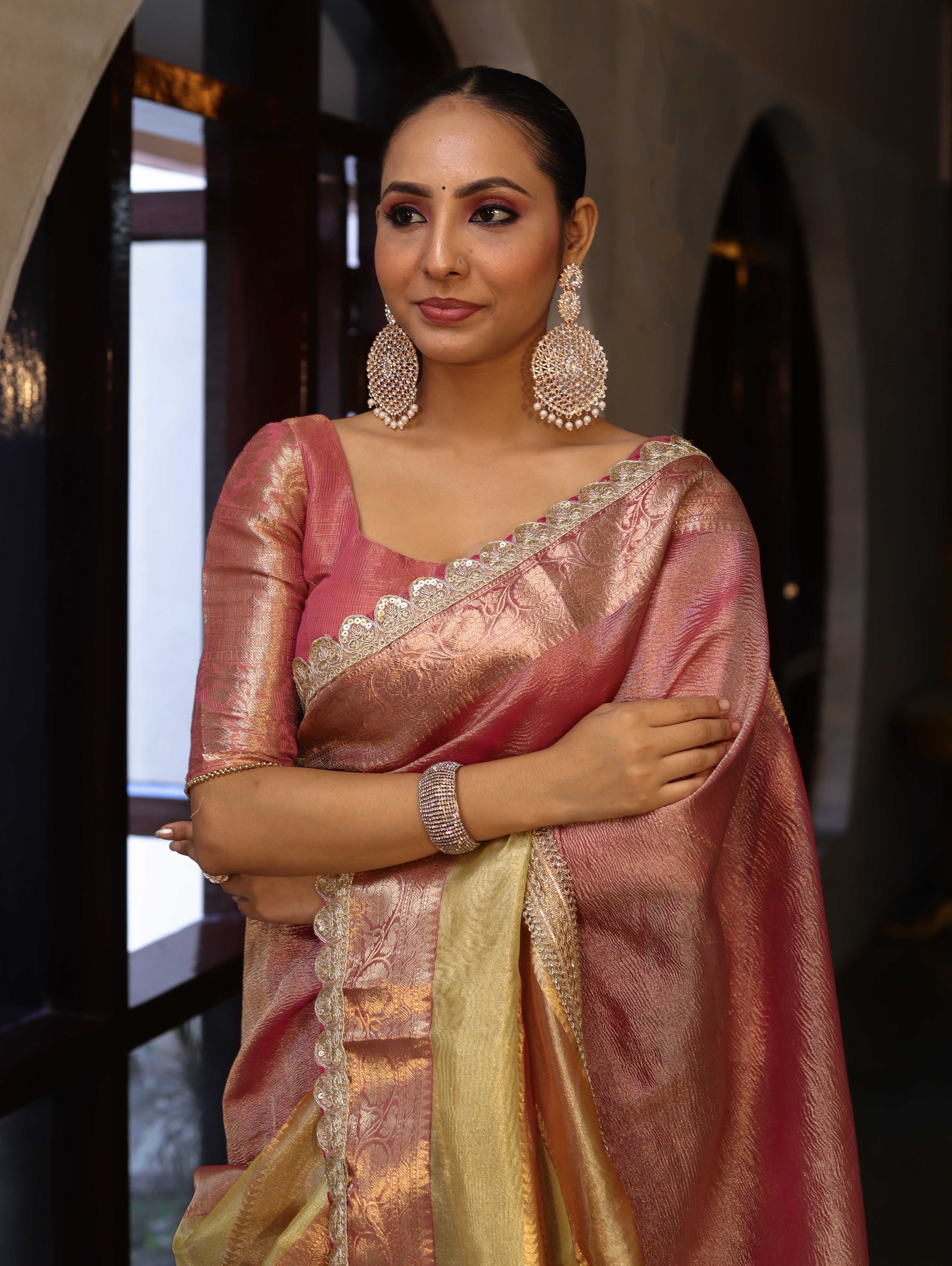 Banarasee Handwoven Crushed Tissue Saree With Zari Border & Lace-Multicolor