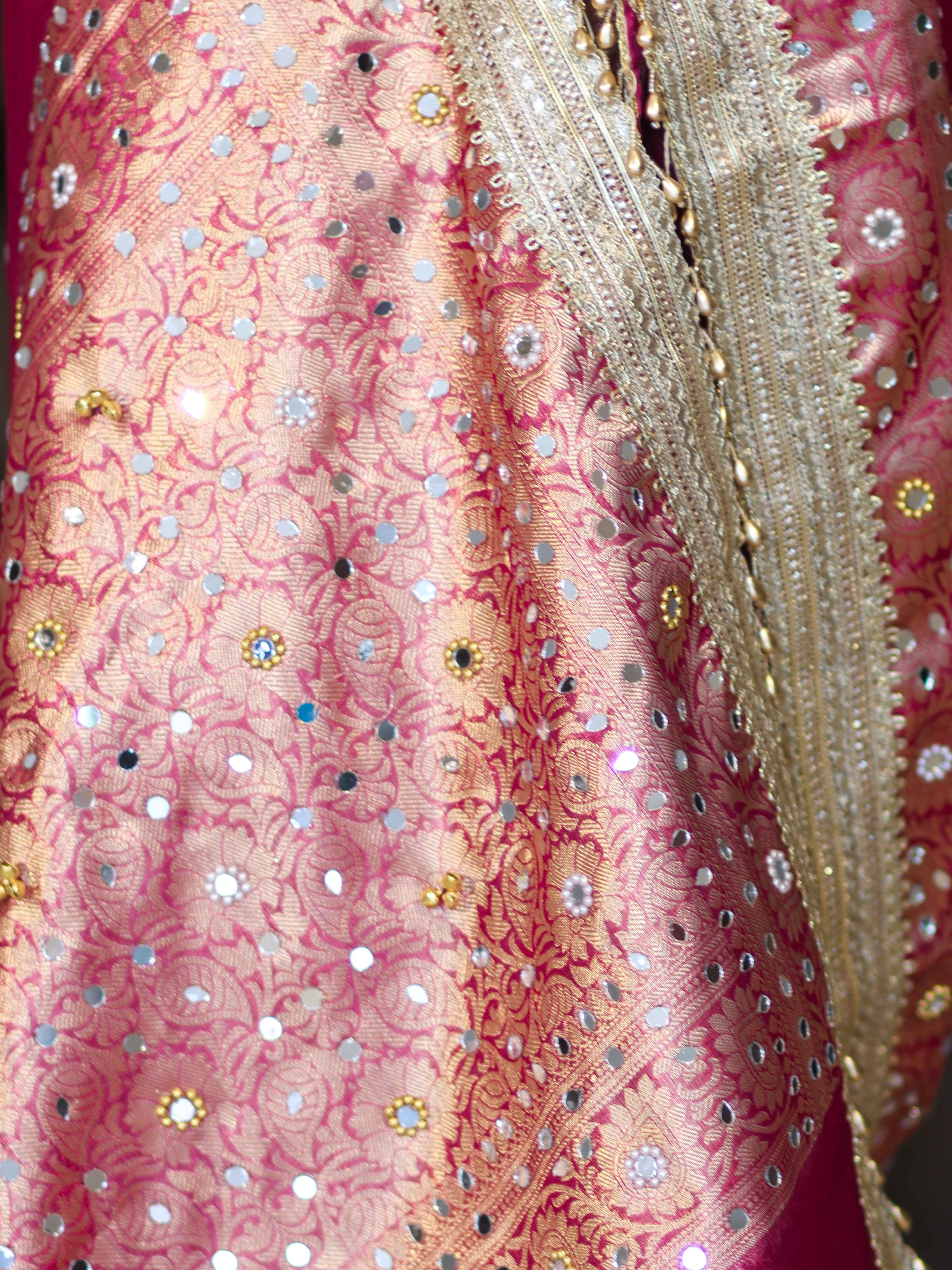 Banarasee Tissue Saree With Hand Embroidered Mirror Work Ghungroo Work & Zari Woven Pallu-Magenta