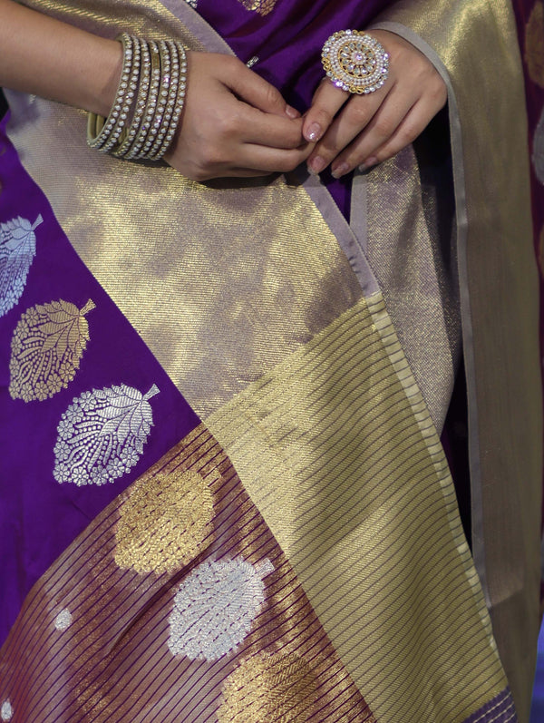 Banarasee Handloom Semi Silk Saree With Sona Rupa Zari Buti Design & Contrast Border-Violet