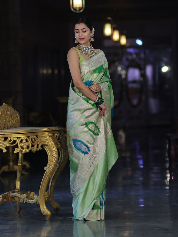 Banarasee Handloom Mashru Silk Saree With Zari Work & Floral Border-Green