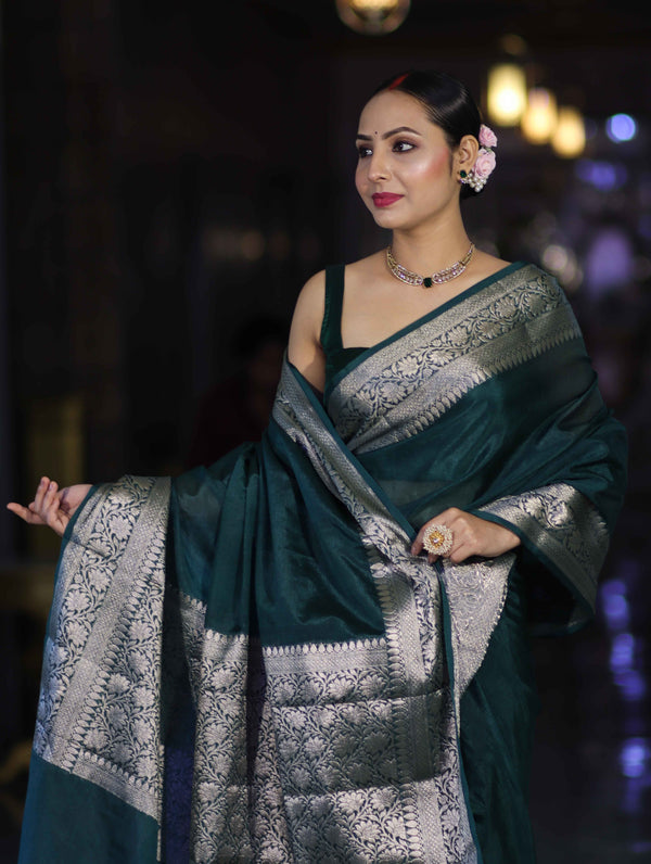 Banarasee Handwoven Plain Semi Silk Saree With Zari Border-Deep Green