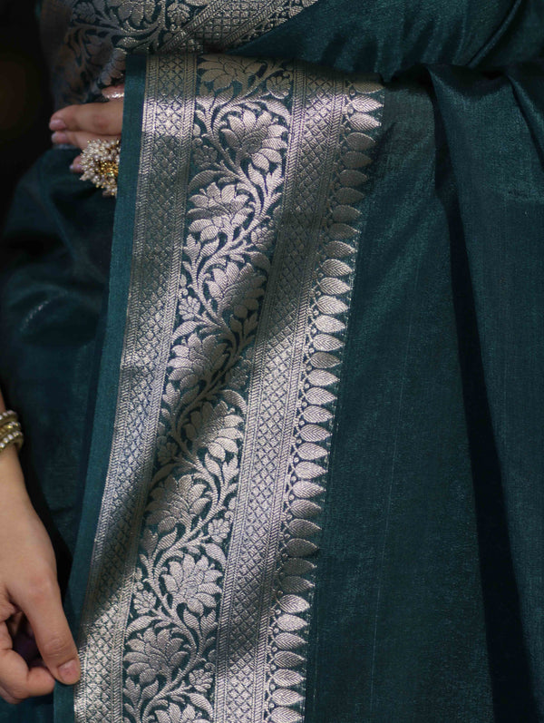Banarasee Handwoven Plain Semi Silk Saree With Zari Border-Deep Green
