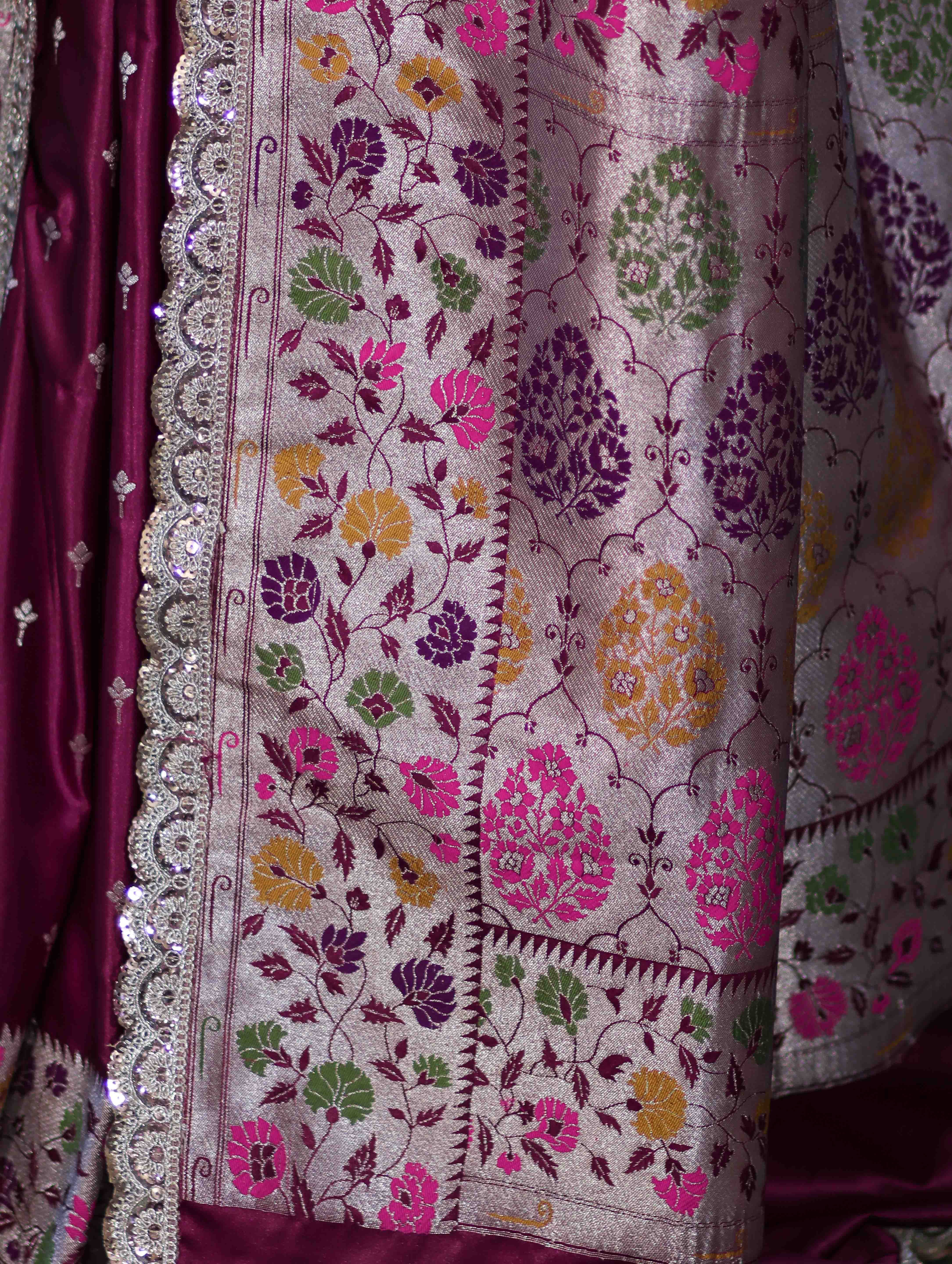Banarasee Handloom Mashru Silk Saree With Buti Design Meenadar Border & Pallu-Wine