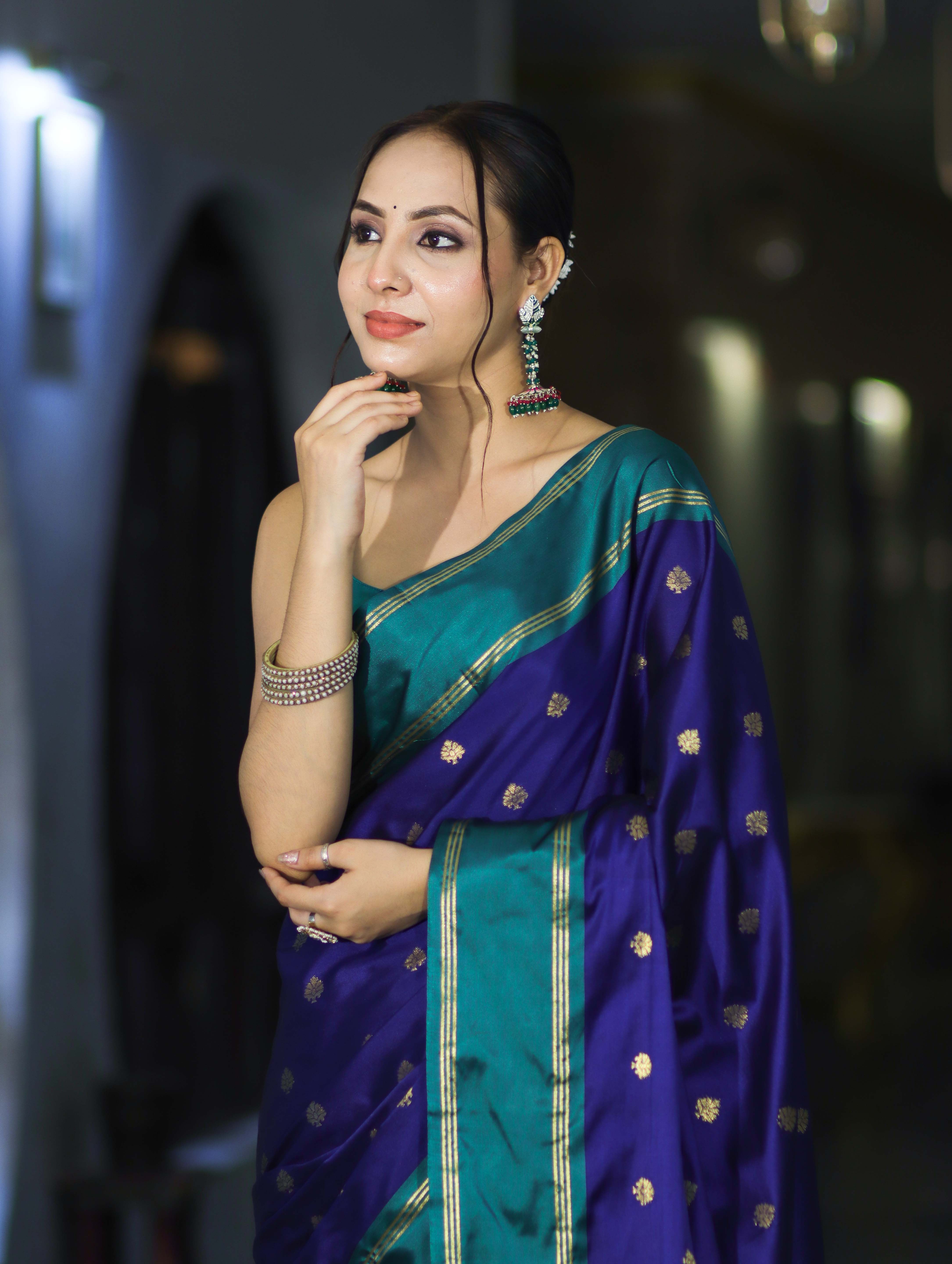 Banarasee Handloom Semi Silk Saree With Buti Design & Contrast Border-Violet & Green