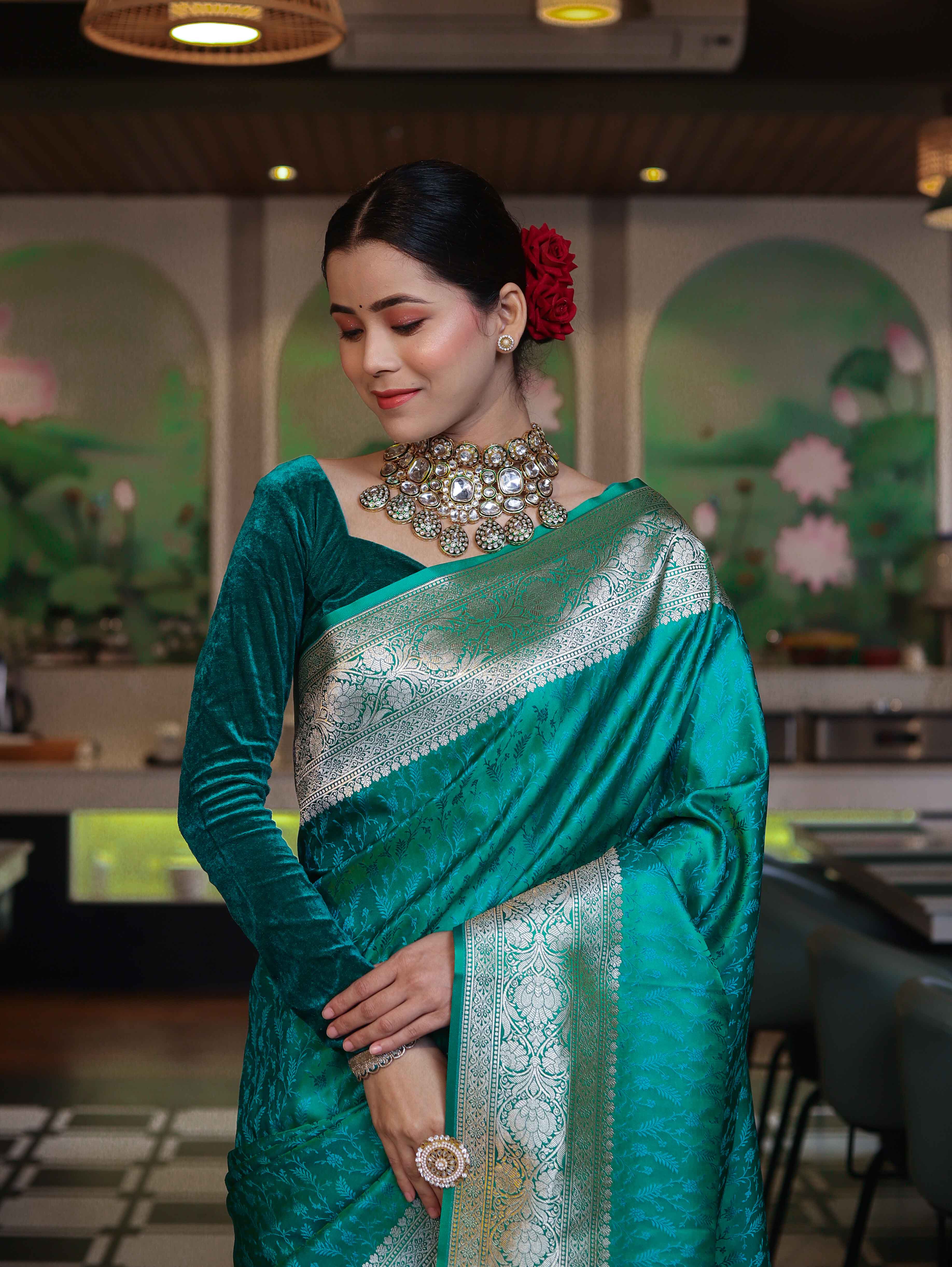 Banarasee Handwoven Semi Katan Saree With Tanchoi Work & Gold Zari Border-Emerald Green