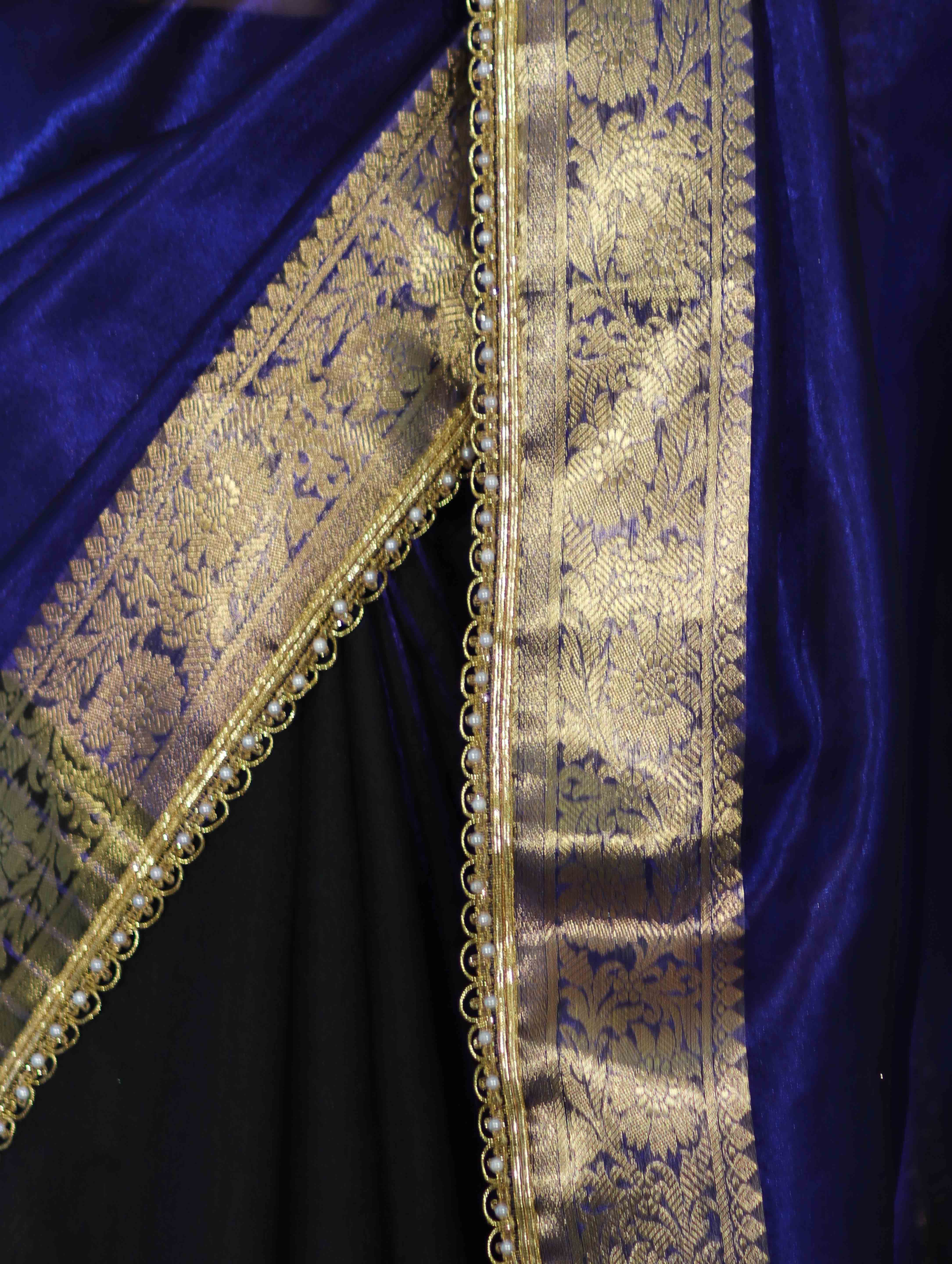 Banarasee Handwoven Dual Color Tissue Saree With Gold Zari Border & Lace-Blue & Black