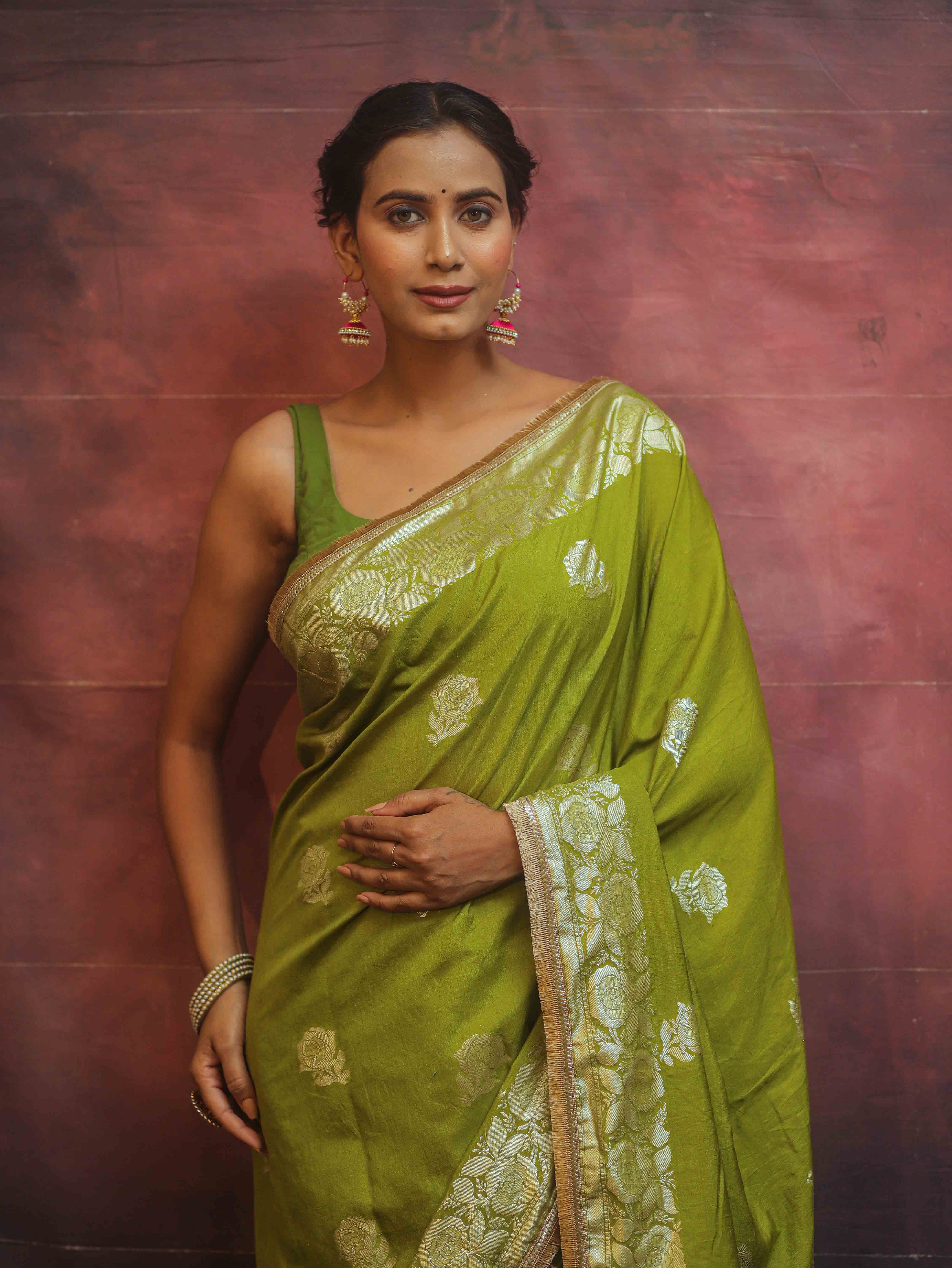 Banarasee Handwoven Semi Silk Saree With Zari Border & Lace-Henna Green
