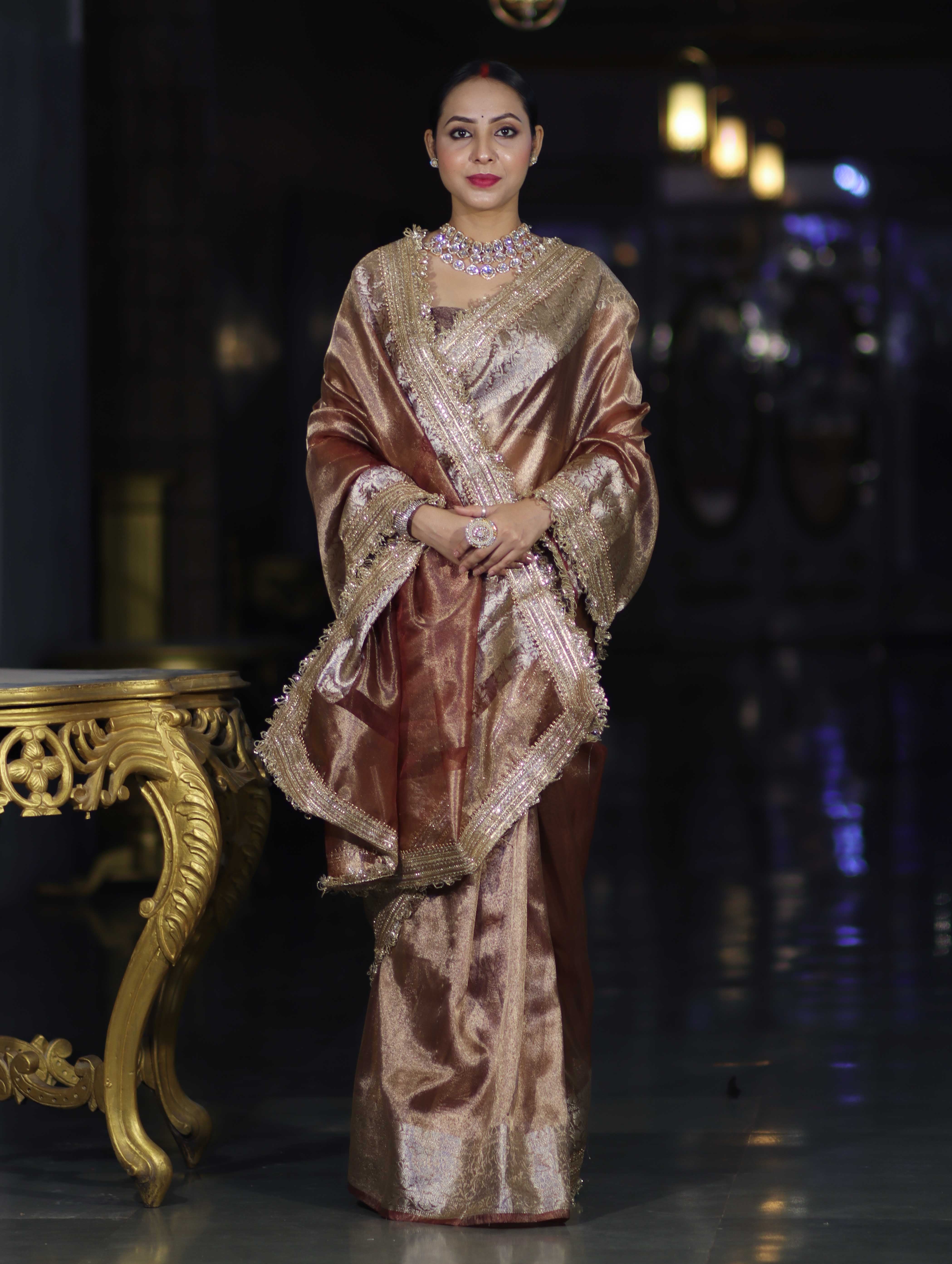 Banarasee Handwoven Plain Tissue Saree With Zari Border & Lace-Light Brown