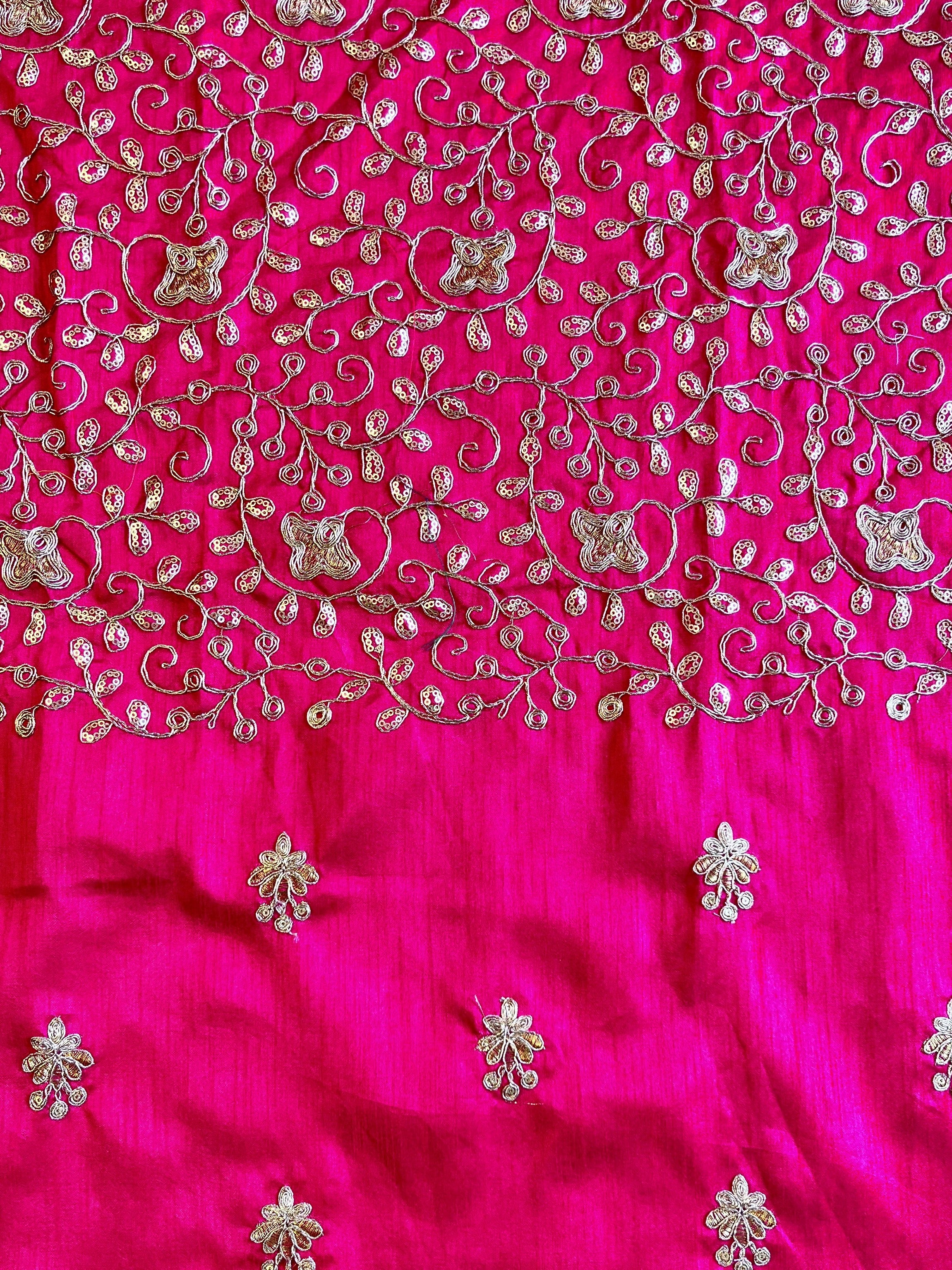 Banarasee Georgette Embroidered Chunari Print Saree-Pink