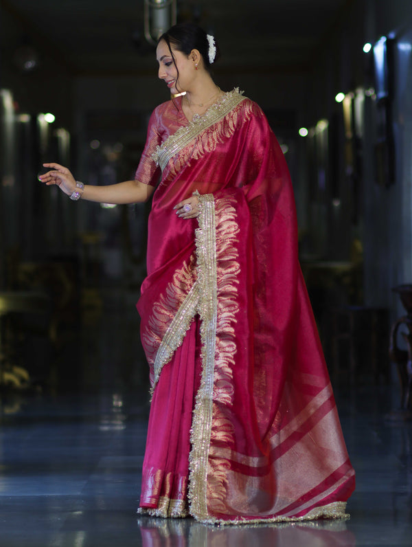 Banarasee Handloom Plain Tissue Saree With Zari Border & Lace-Magenta