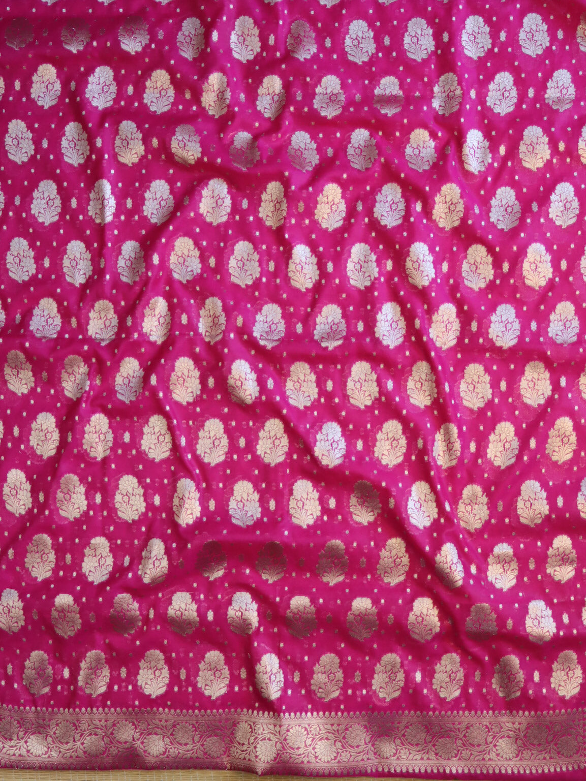 Banarasee Georgette Salwar Kameez Fabric With Dupatta Set-Pink