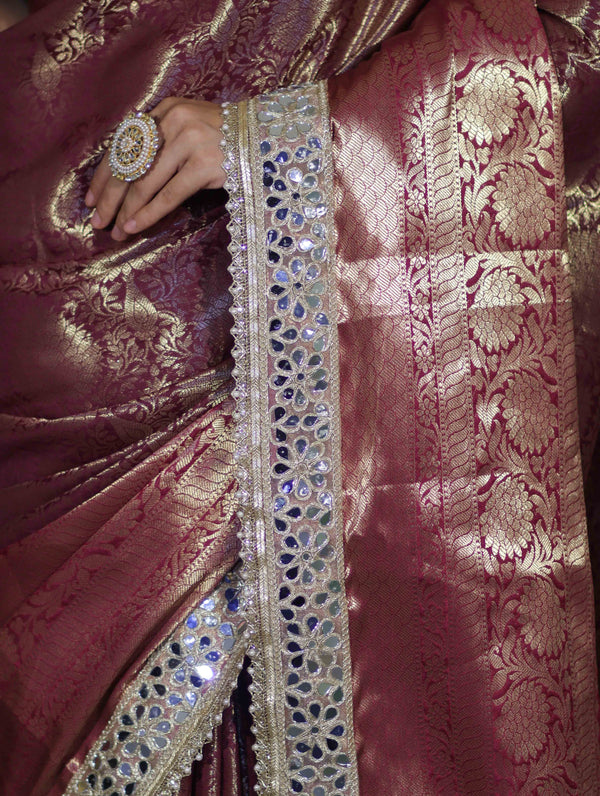 Banarasee Handwoven Tissue Saree With Zari Jaal Design Contrast Border & Lace-Magenta(Dual Tone)