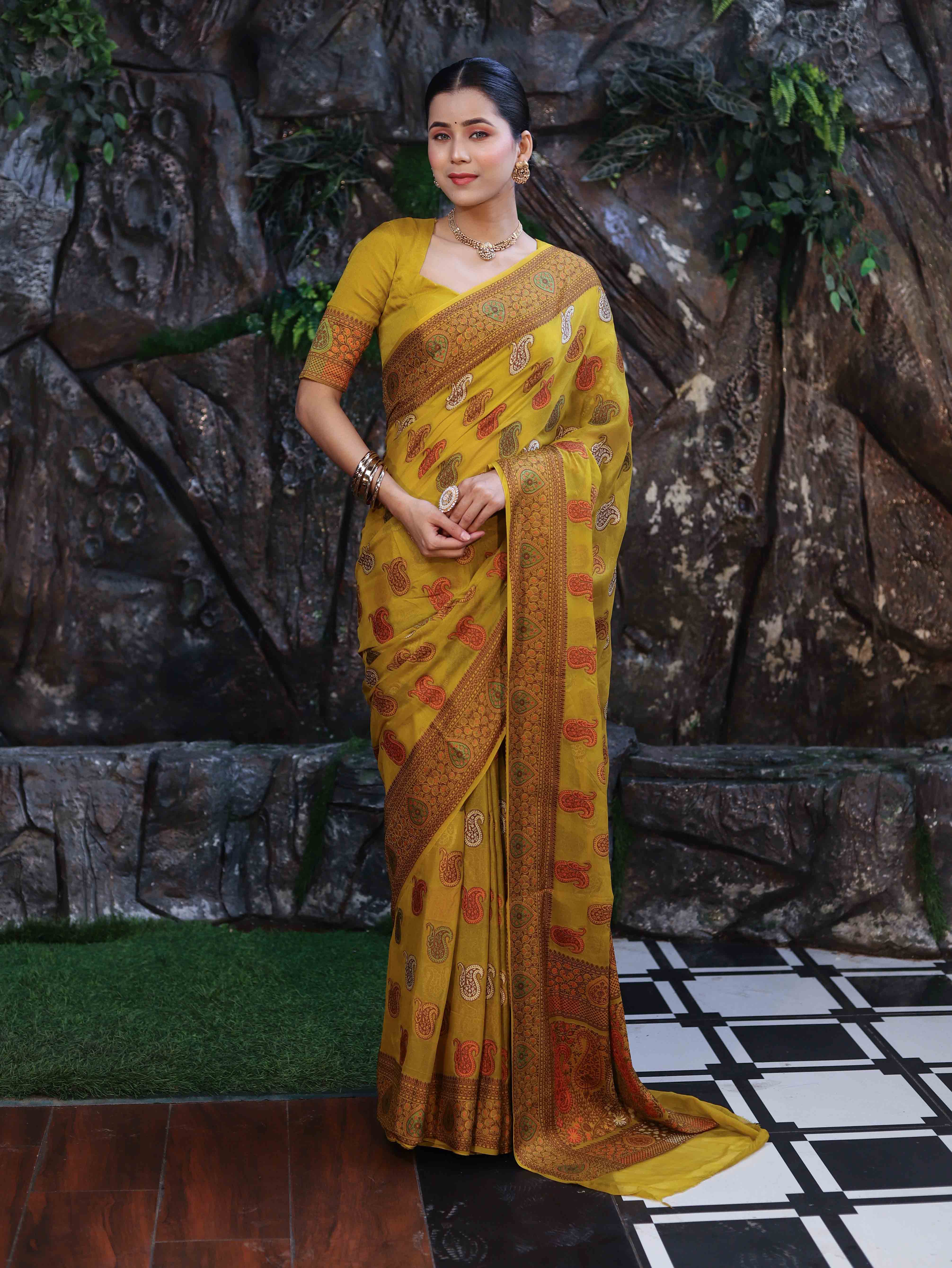 Banarasee Pure Chiffon Saree With Resham Work & Border-Lemon Yellow