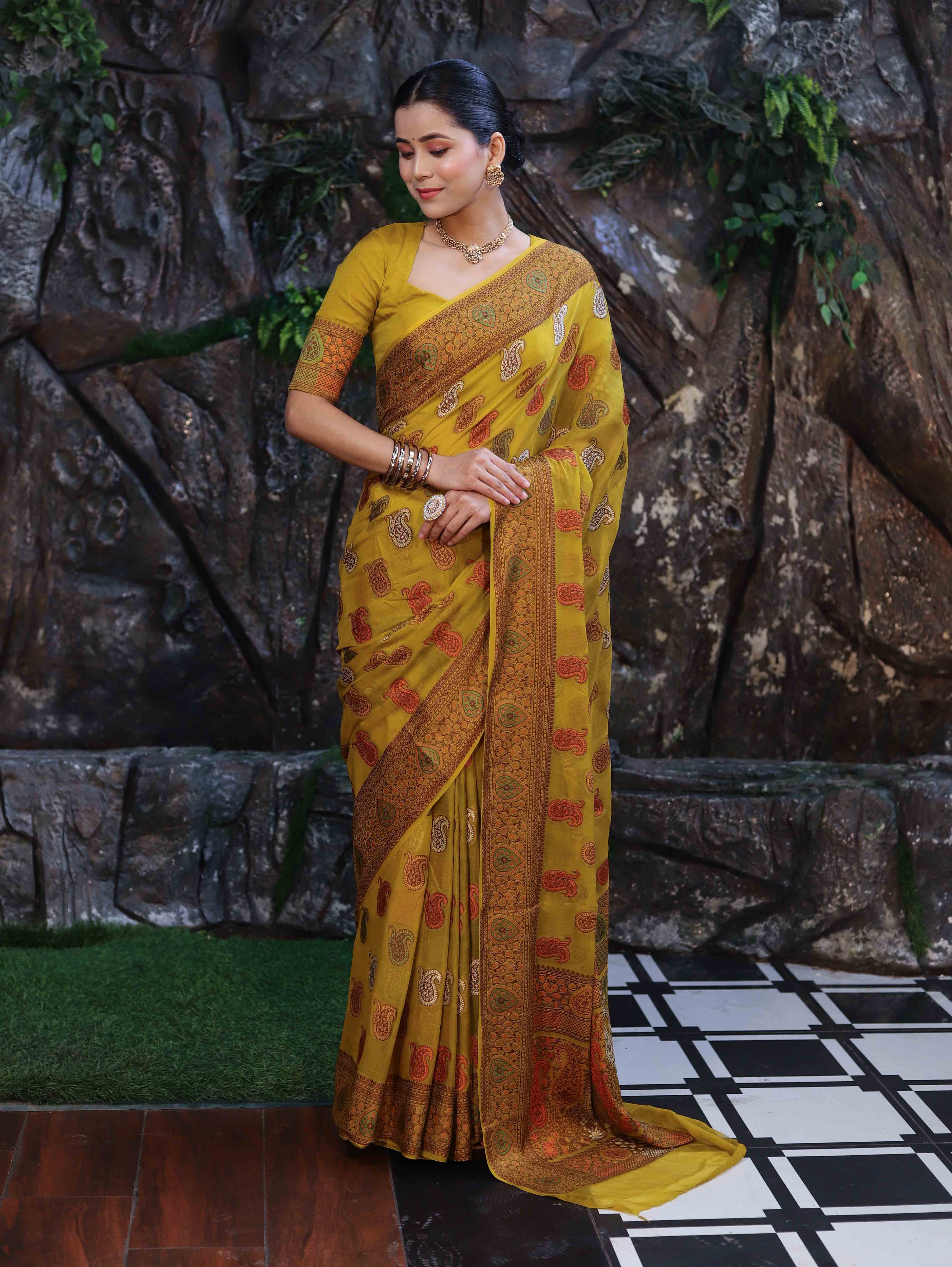 Banarasee Pure Chiffon Saree With Resham Work & Border-Lemon Yellow