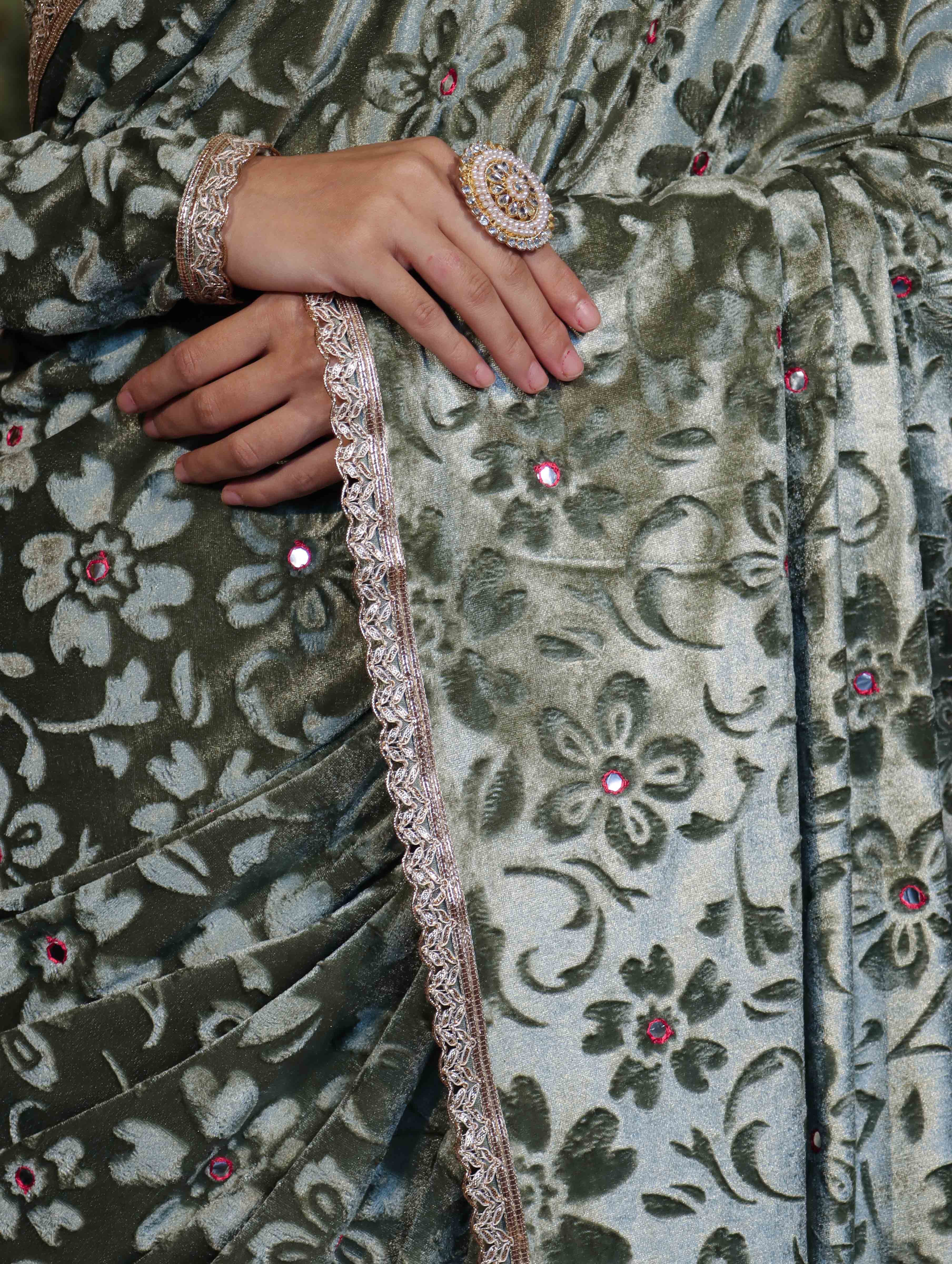 Banarasee Mirror Embroidered Velvet & Tissue Saree-Mint Green