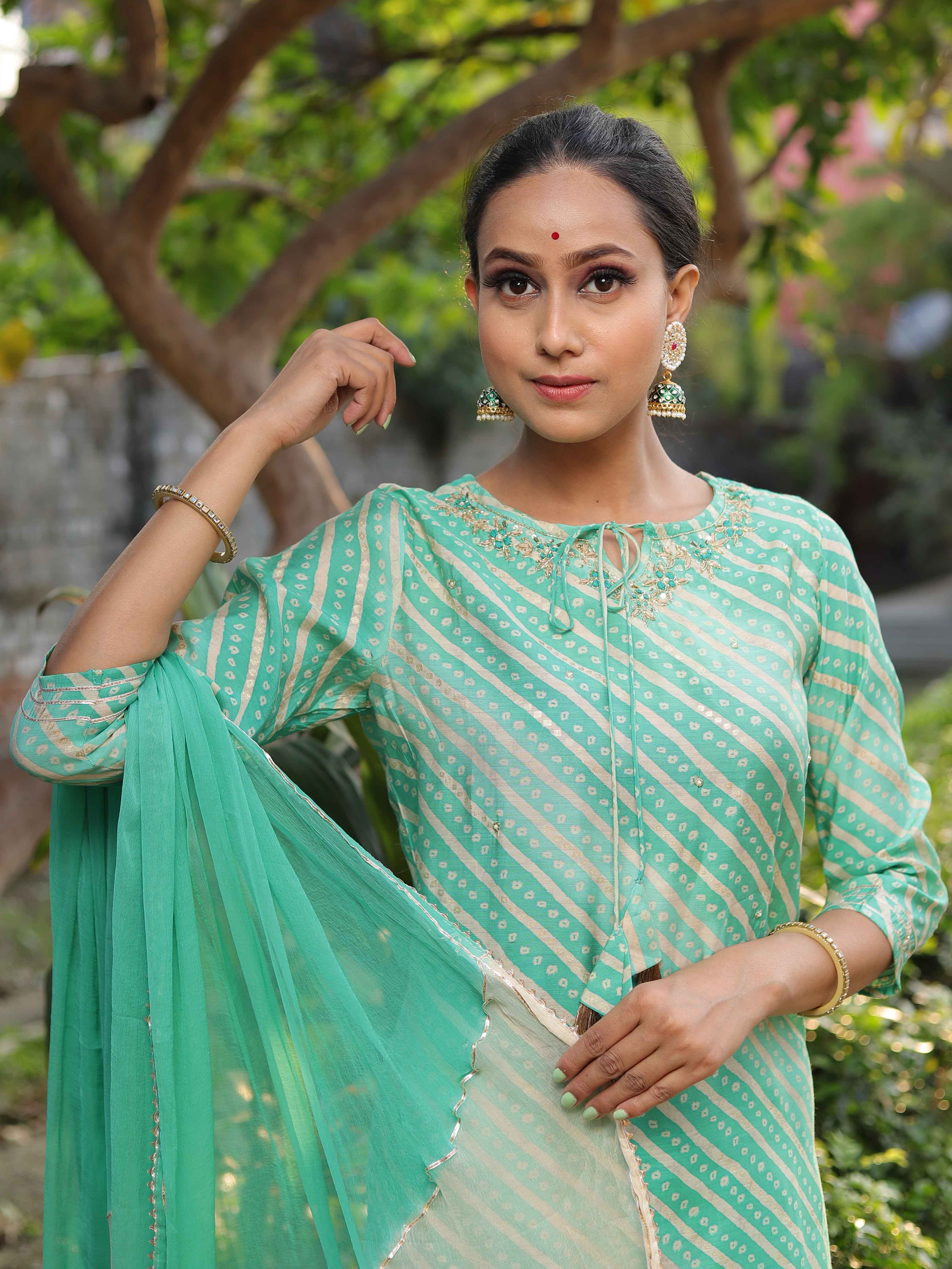 Banarasee Muslin Silk Kurta Pants With Chiffon Dupatta Suit Set-Green