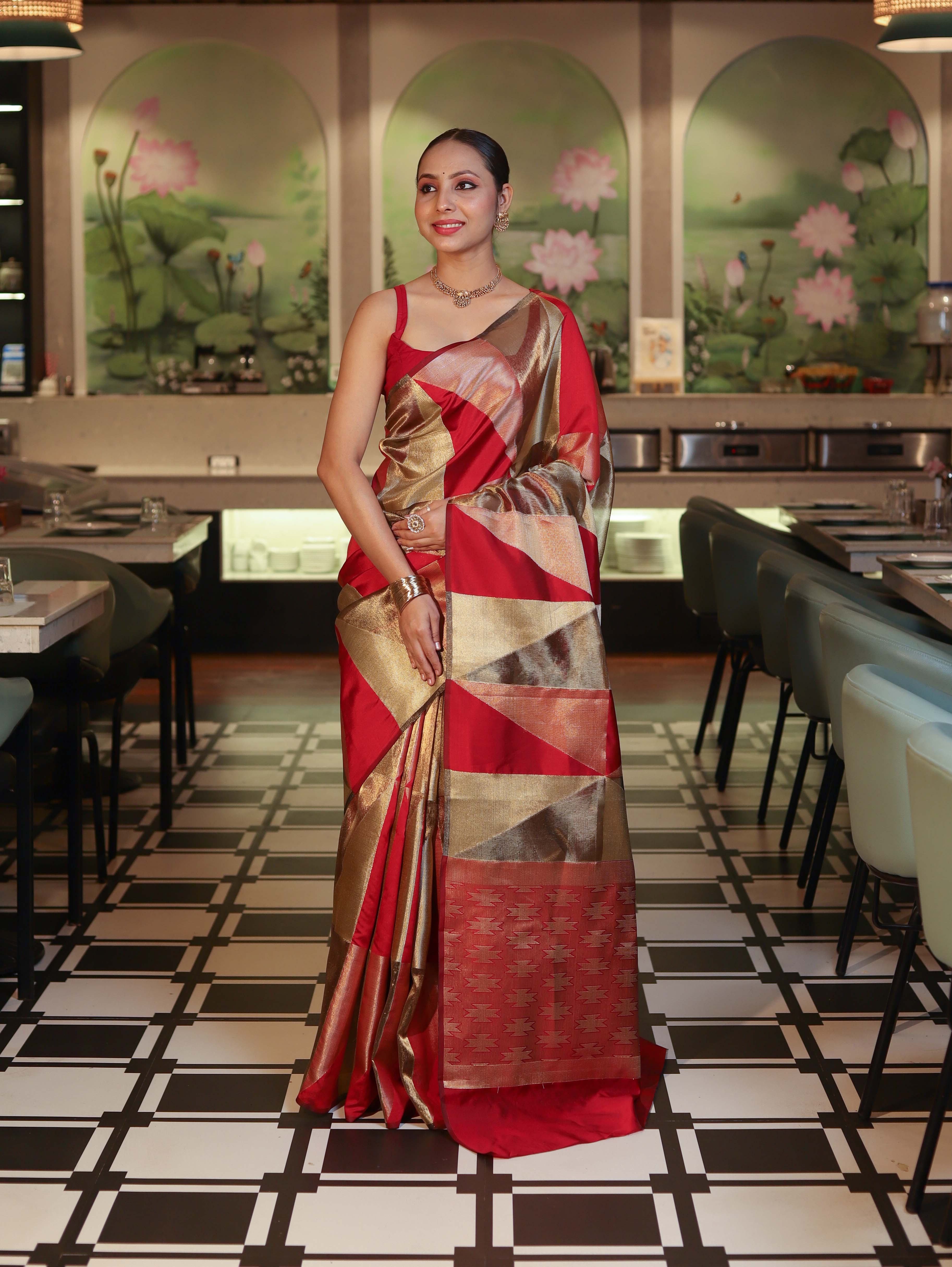 Banarasee Handwoven Tissue Saree With Geometric Pattern-Maroon & Gold