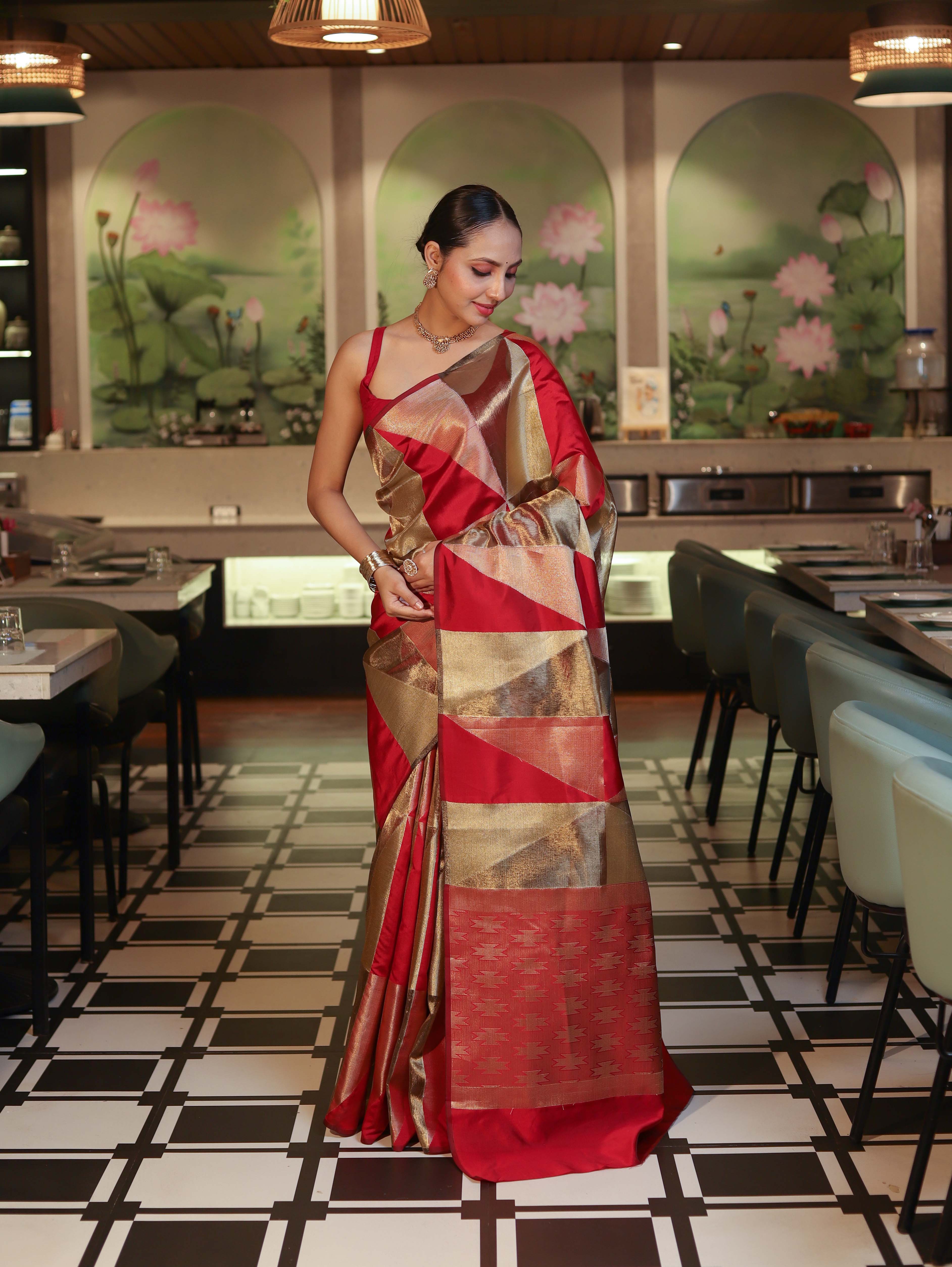 Banarasee Handwoven Tissue Saree With Geometric Pattern-Maroon & Gold