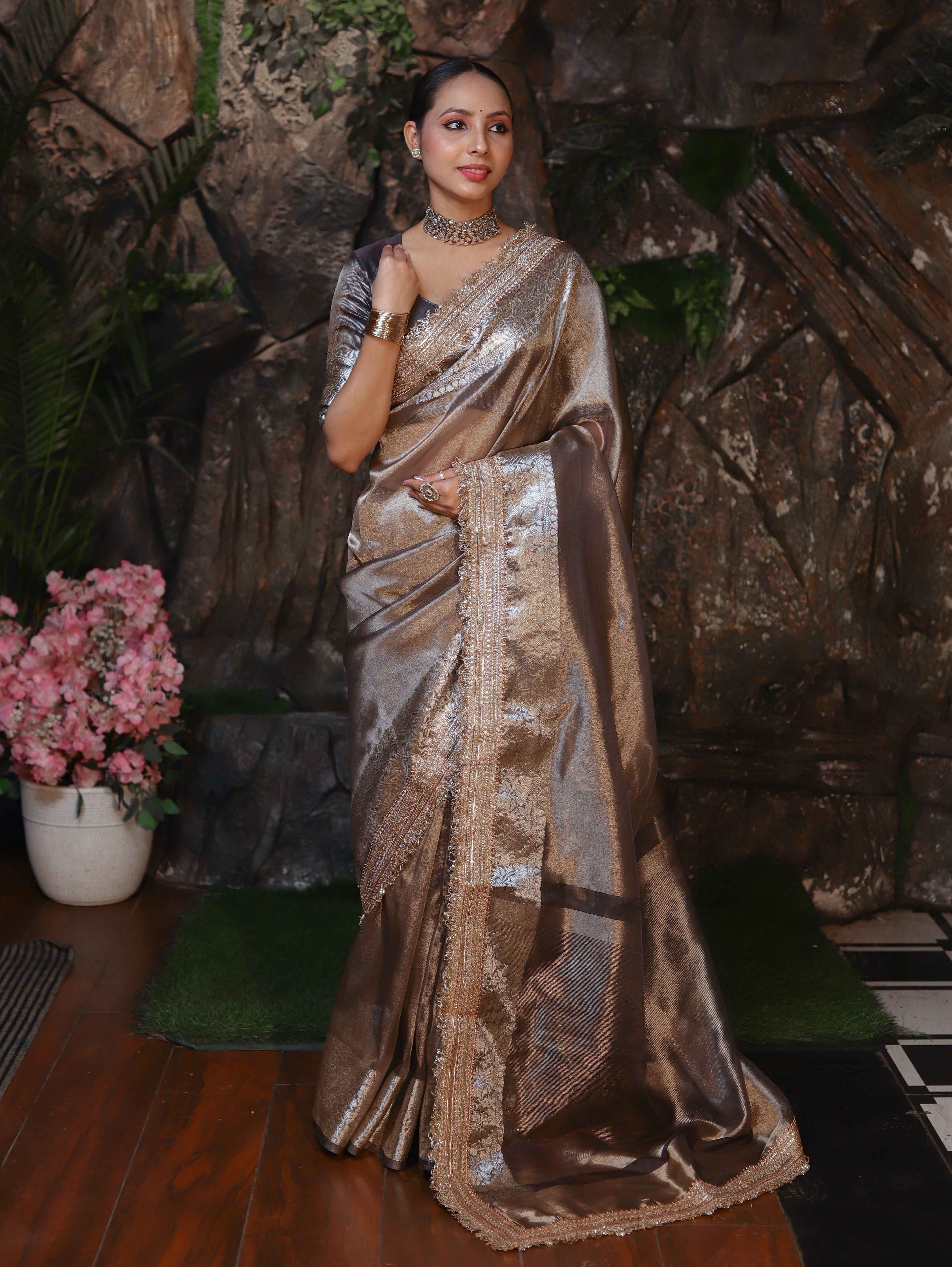 Banarasee Handwoven Plain Tissue Saree With Zari Border & Lace-Grey