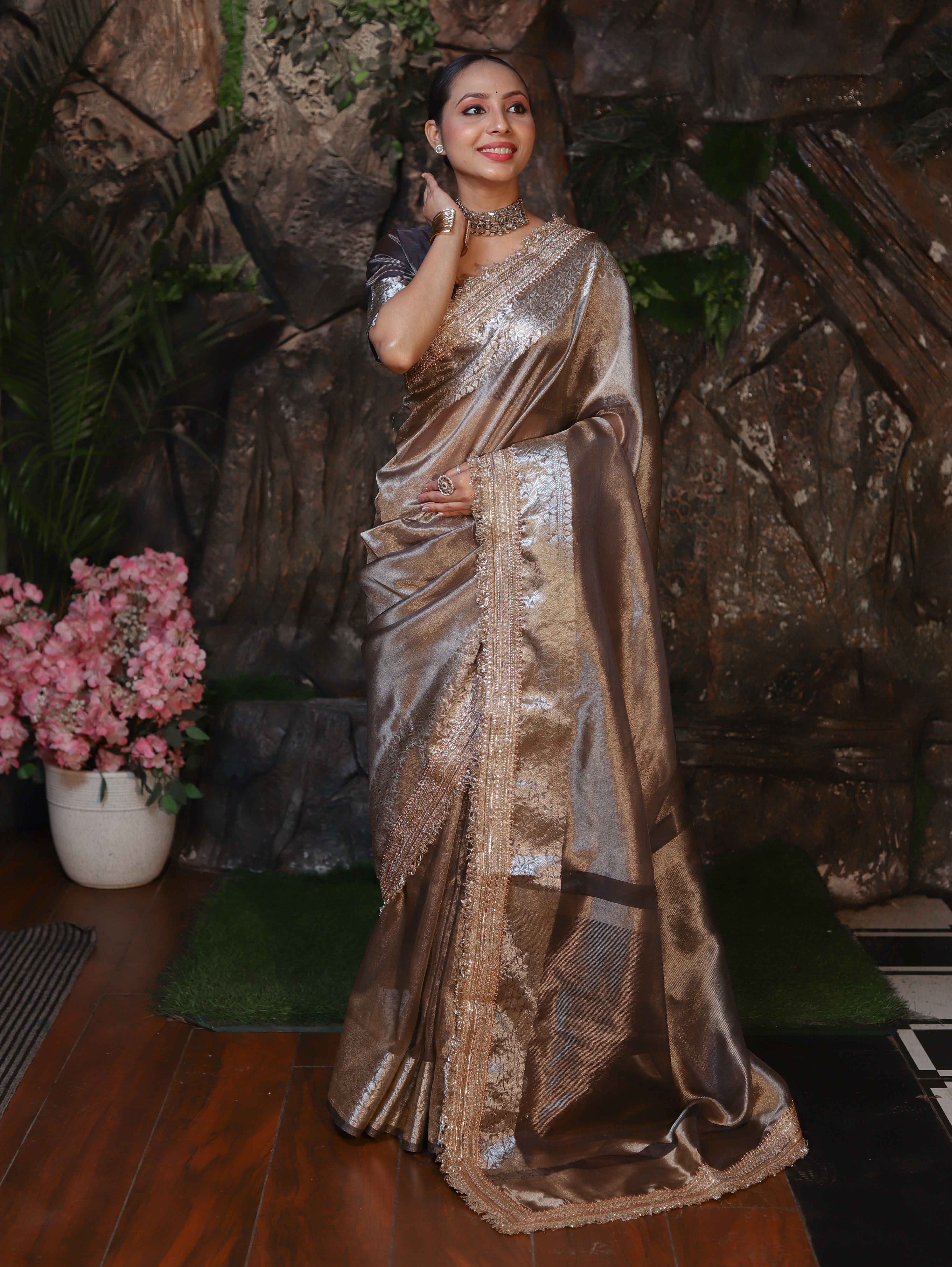 Banarasee Handwoven Plain Tissue Saree With Zari Border & Lace-Grey