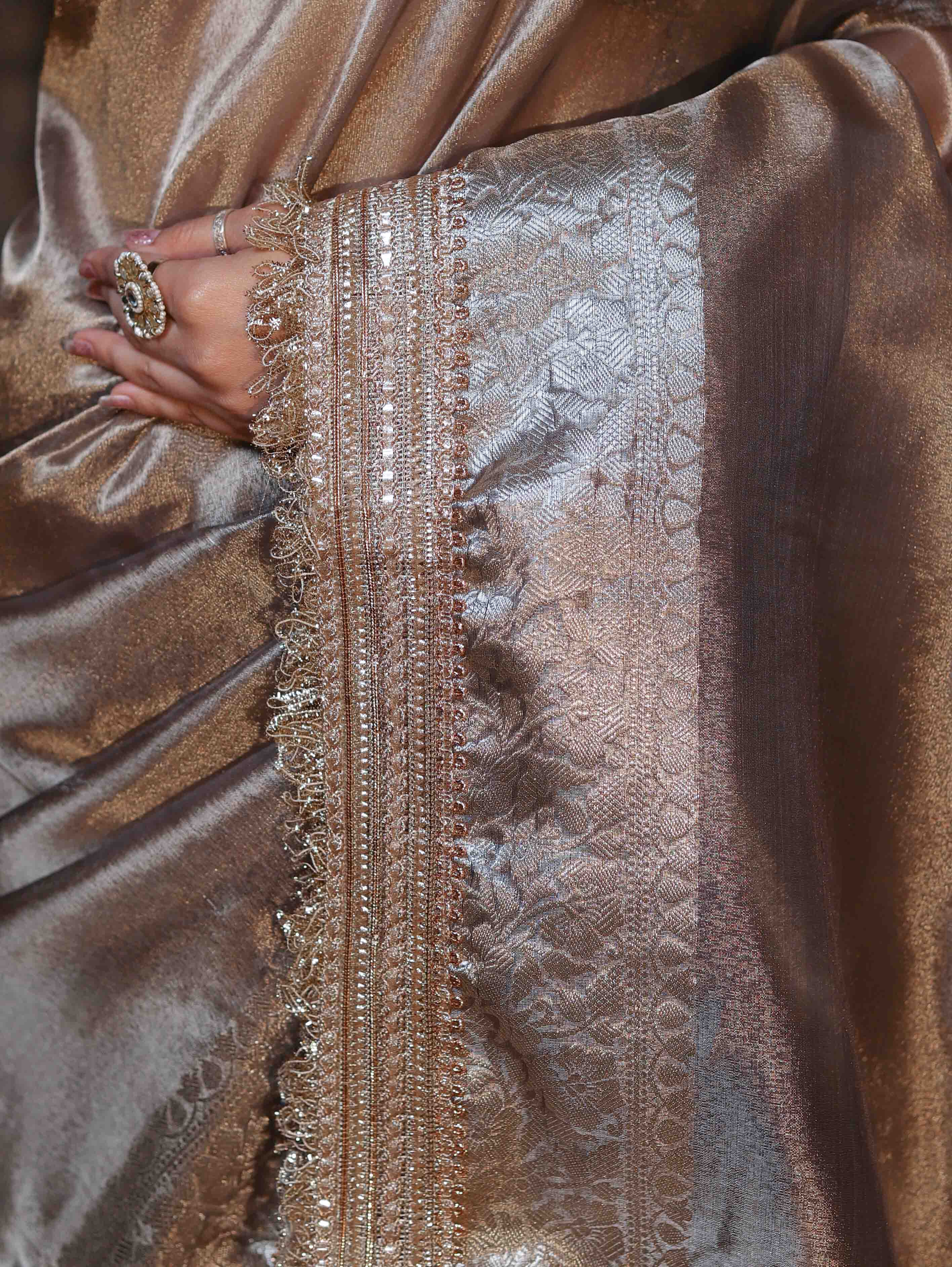 Banarasee Handwoven Plain Tissue Saree With Zari Border & Lace-Grey