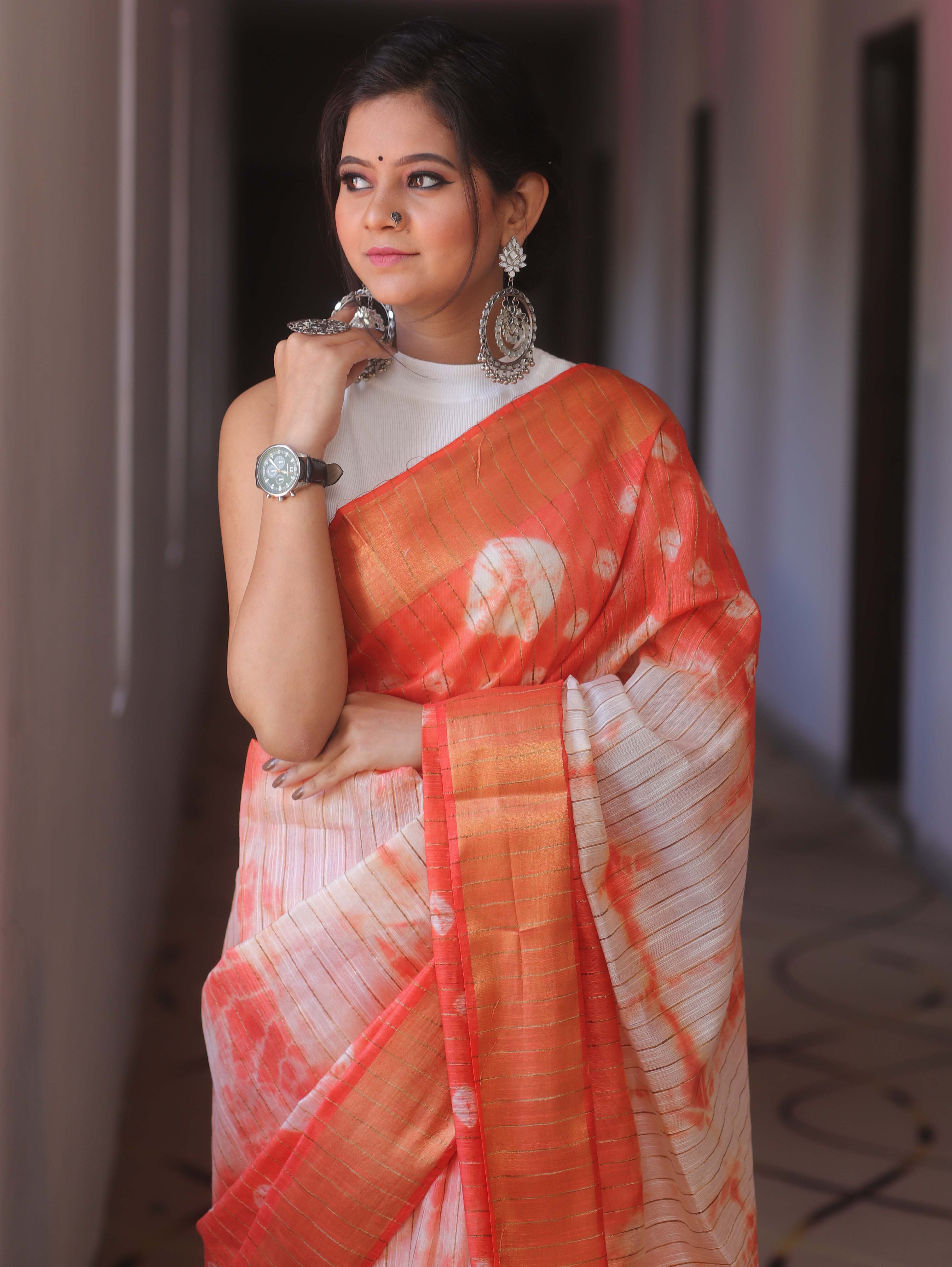 Bhagalpur Cotton Silk Ghichha Work Hand-Dyed Shibori Pattern Saree-White & Orange