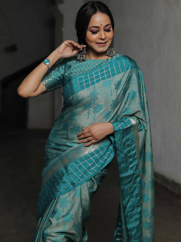 Banarasee Handloom Linen Silk Mix Saree-Green