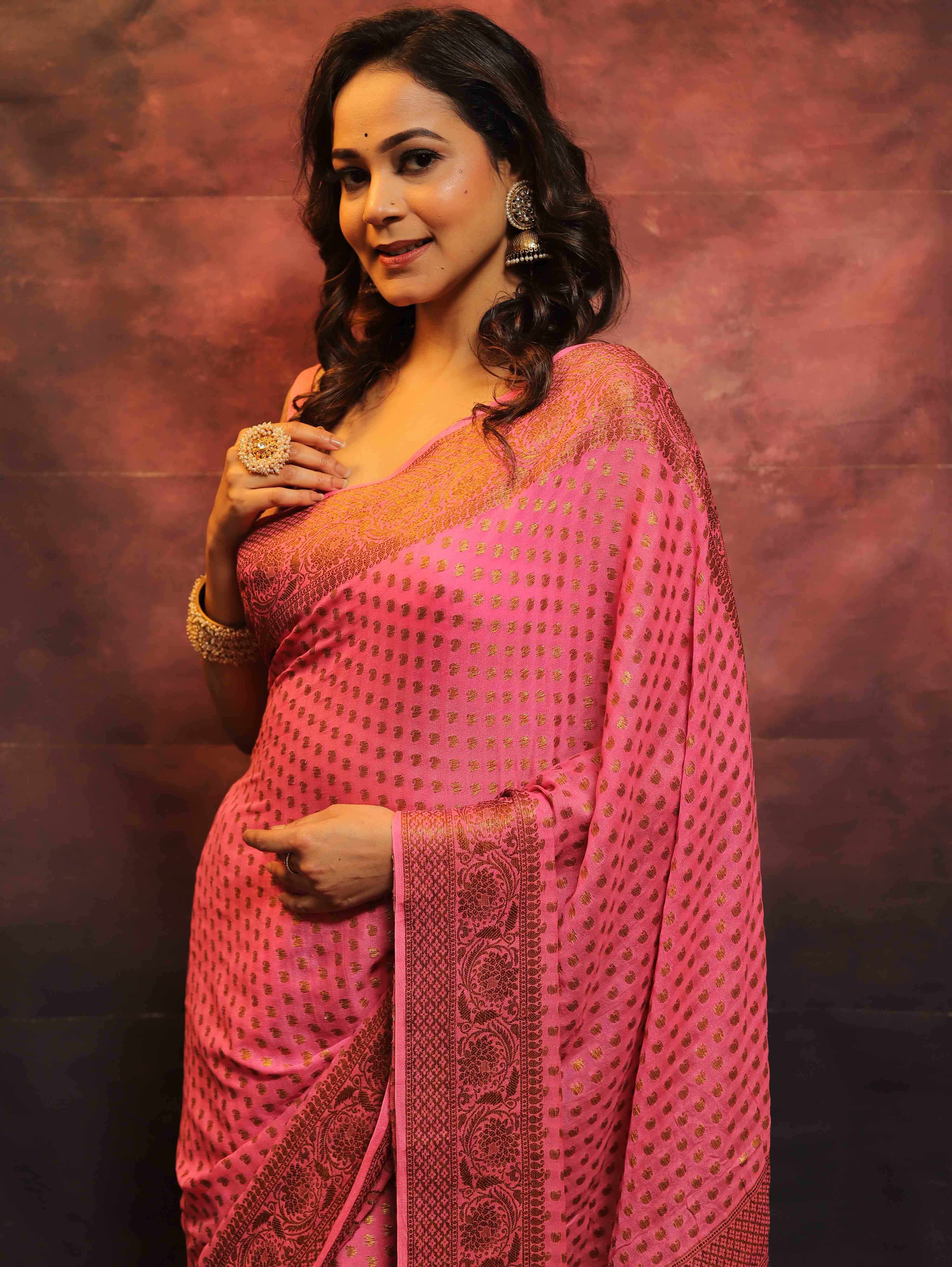 Banarasee Pure Chiffon Saree With Antique Zari Work-Pink