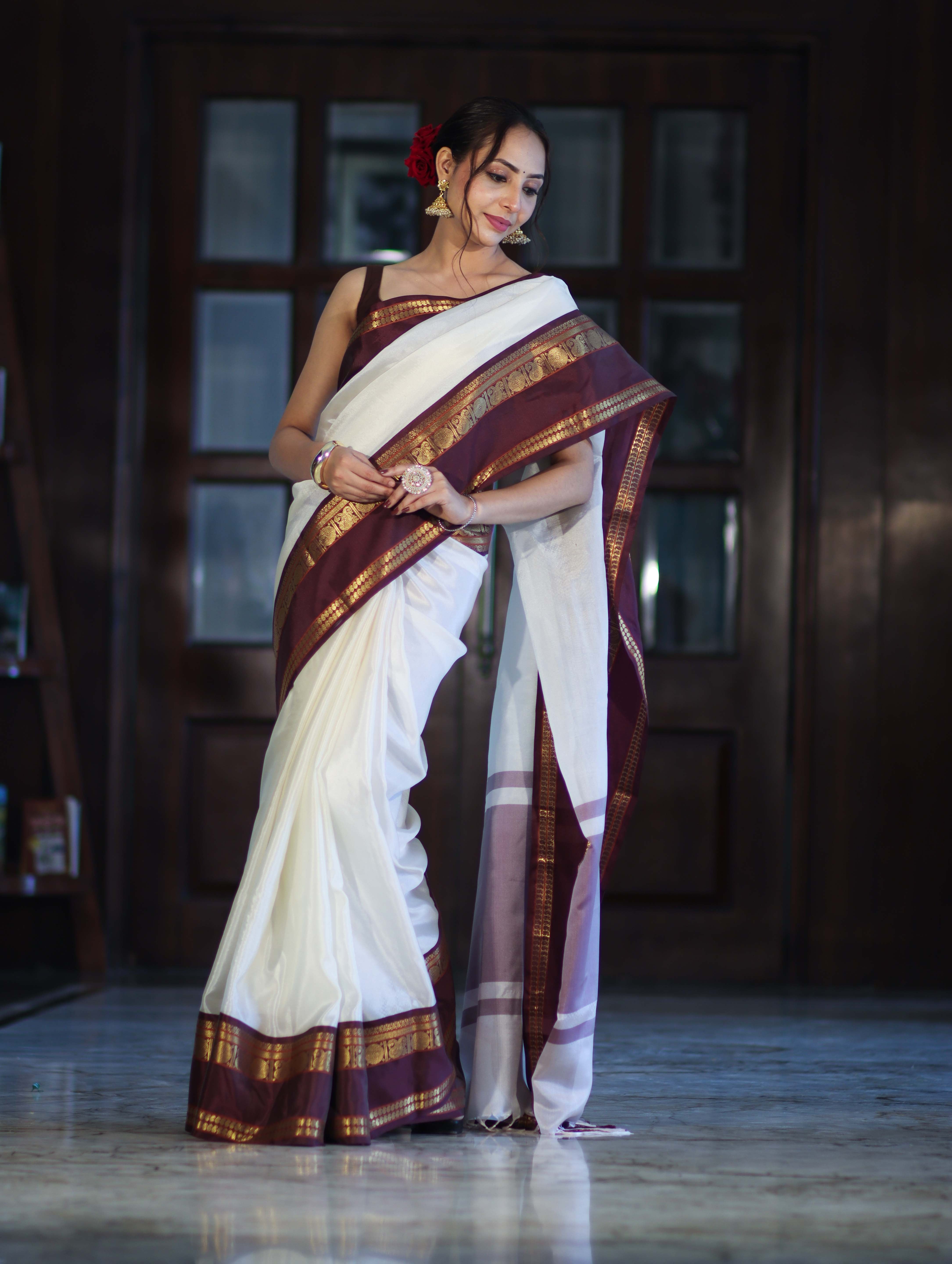 Banarasee Handloom Plain Semi Silk Saree With Contrast Temple Border-White (Dual Tone)