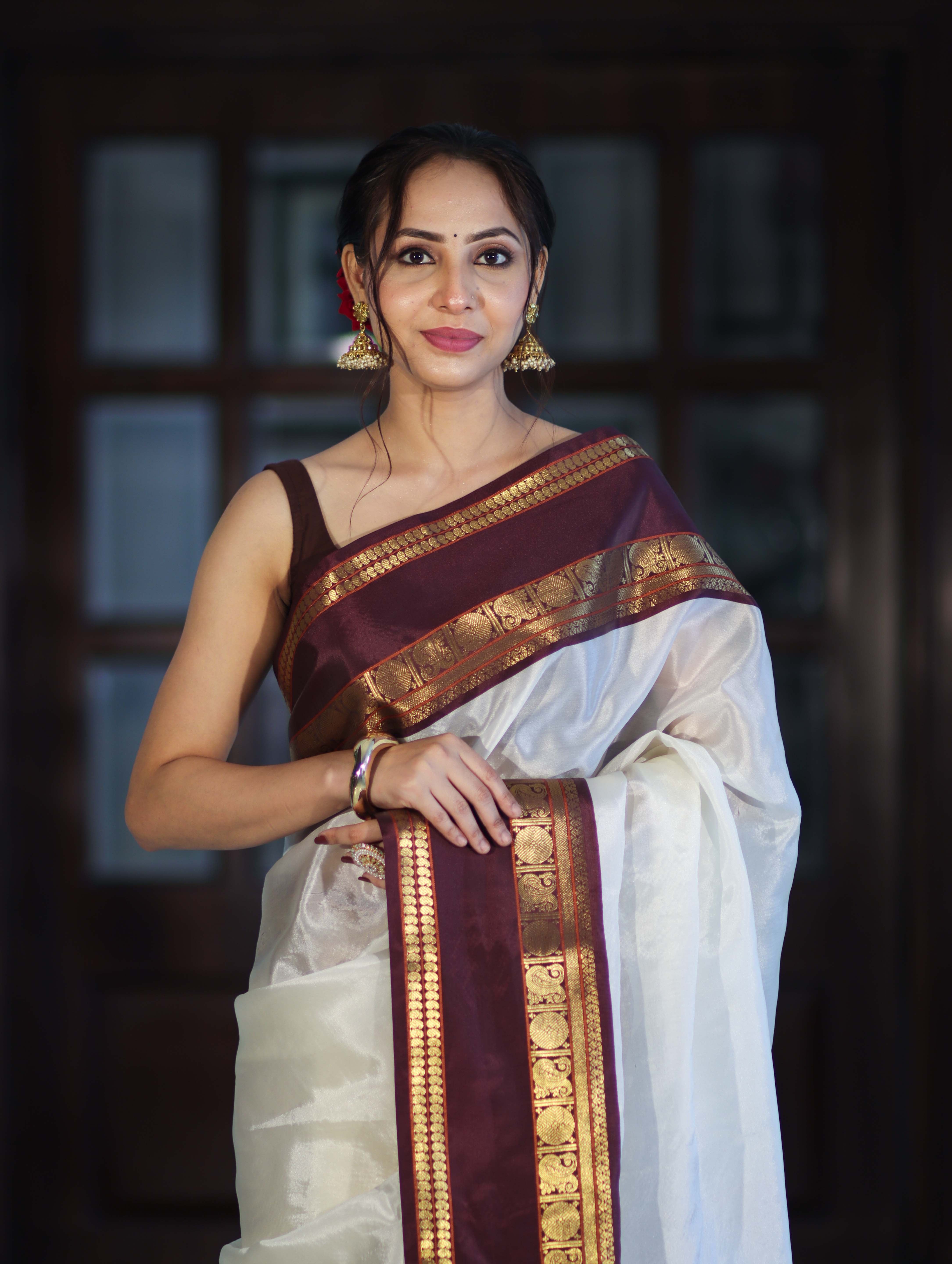 Banarasee Handloom Plain Semi Silk Saree With Contrast Temple Border-White (Dual Tone)