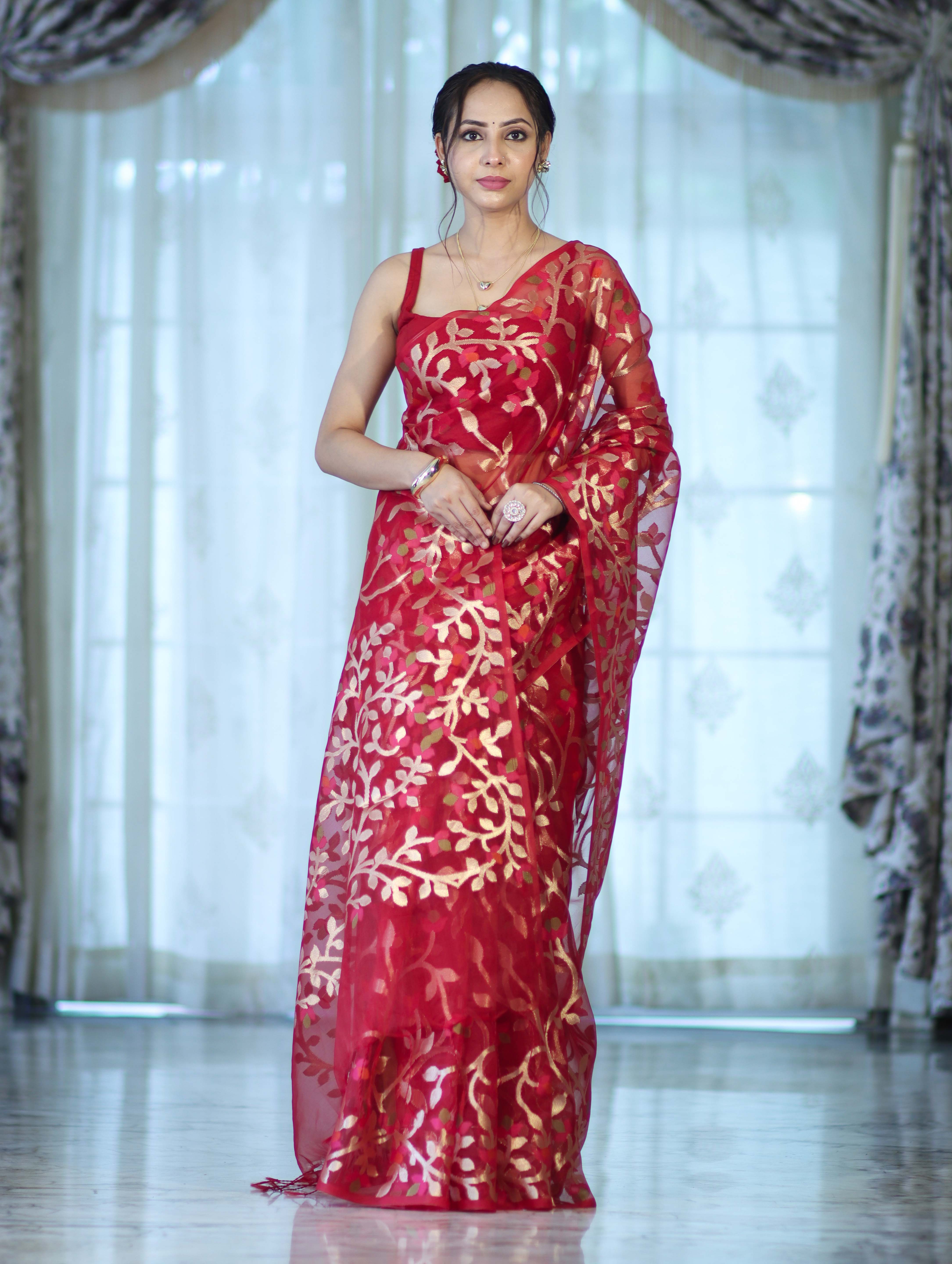 Banarasee Handloom Organza Mix Saree With Zari Woven Design-Maroon