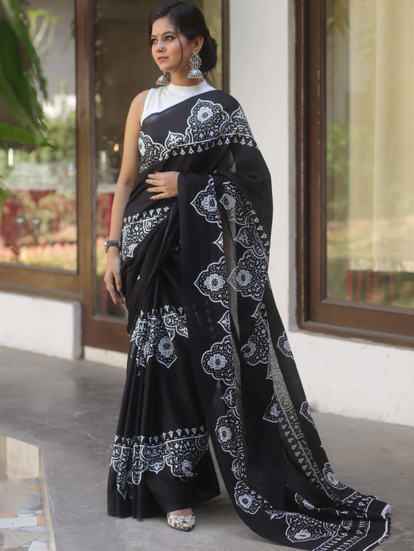 Handloom Mul Cotton Hand-Block Print Saree-Black