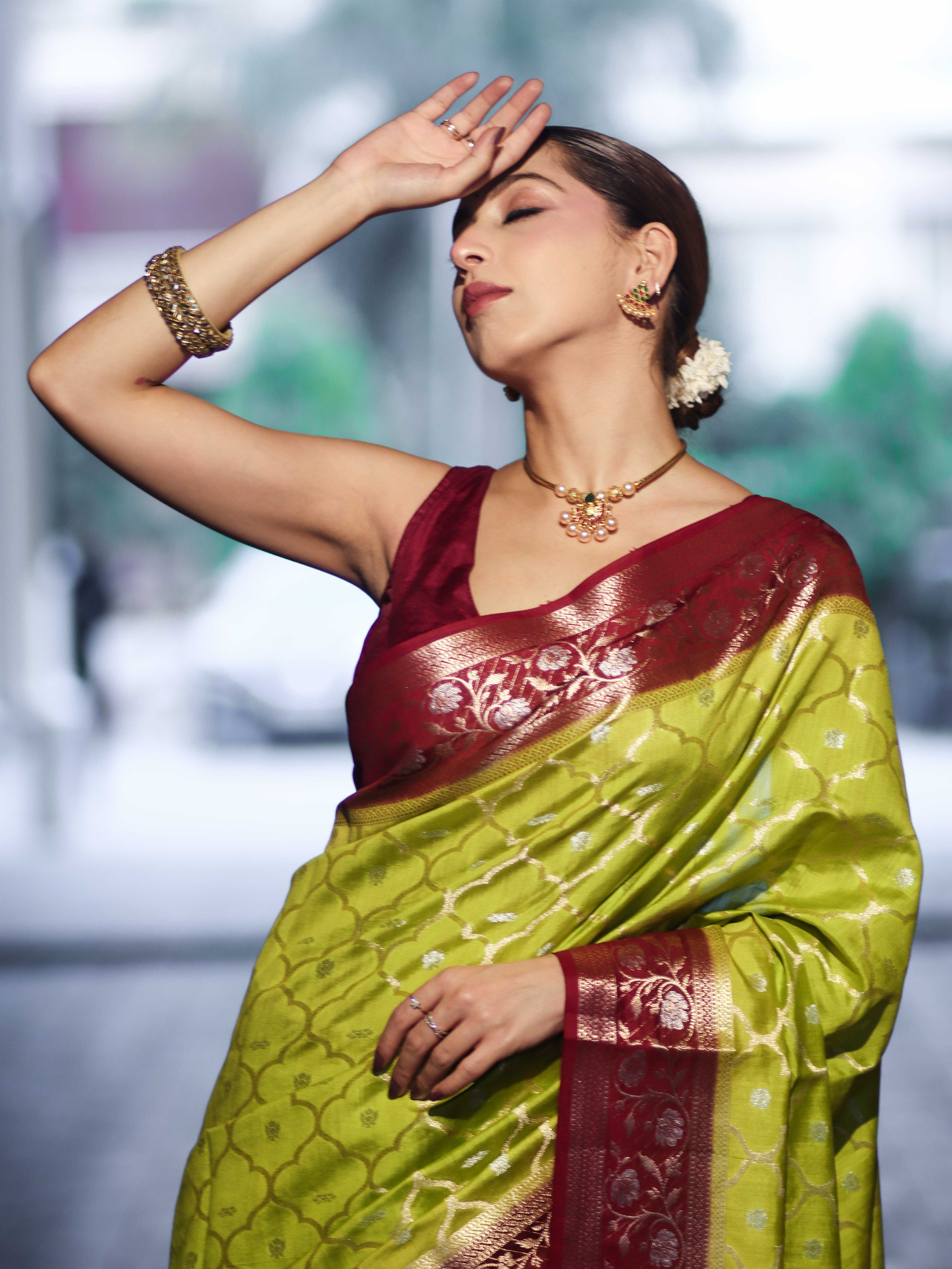 Banarasee Handloom Pure Chiniya Silk Saree With Sona Rupa Zari Work & Contrast Floral Border-Green & Maroon