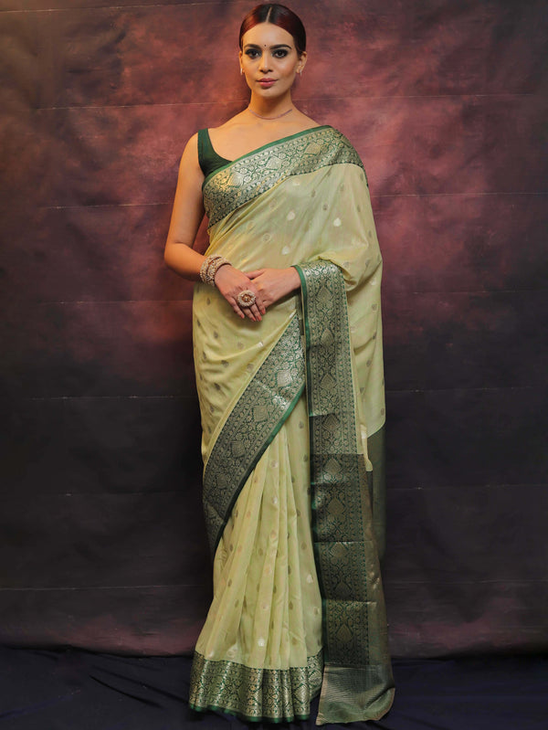 Banarasee Cotton Silk Mix Banswada Sari With Zari Buta & Contrast Border-Green