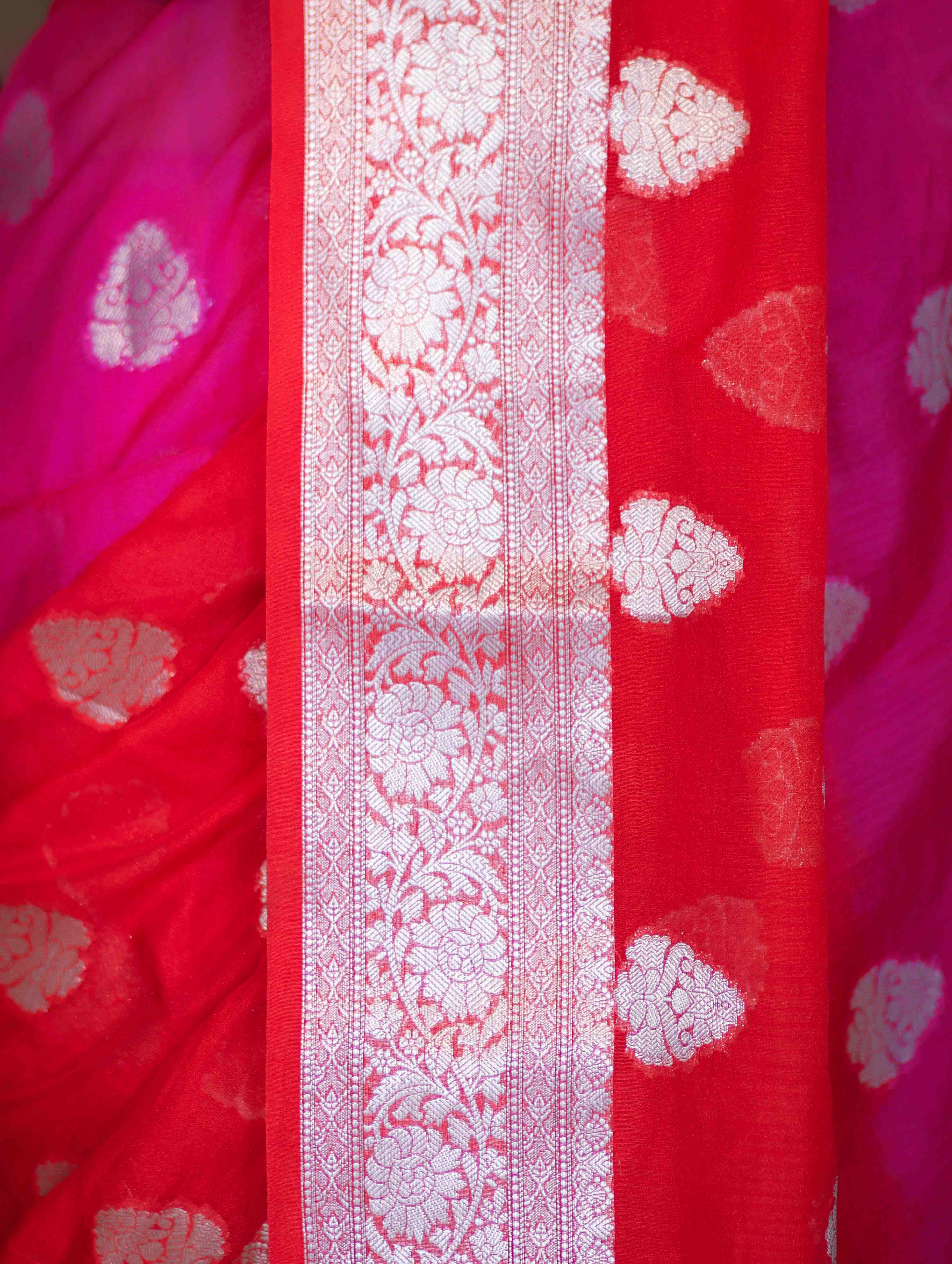 Banarasee Handwoven Dual Color Semi-Chiffon Saree With Zari Work-Pink & Red
