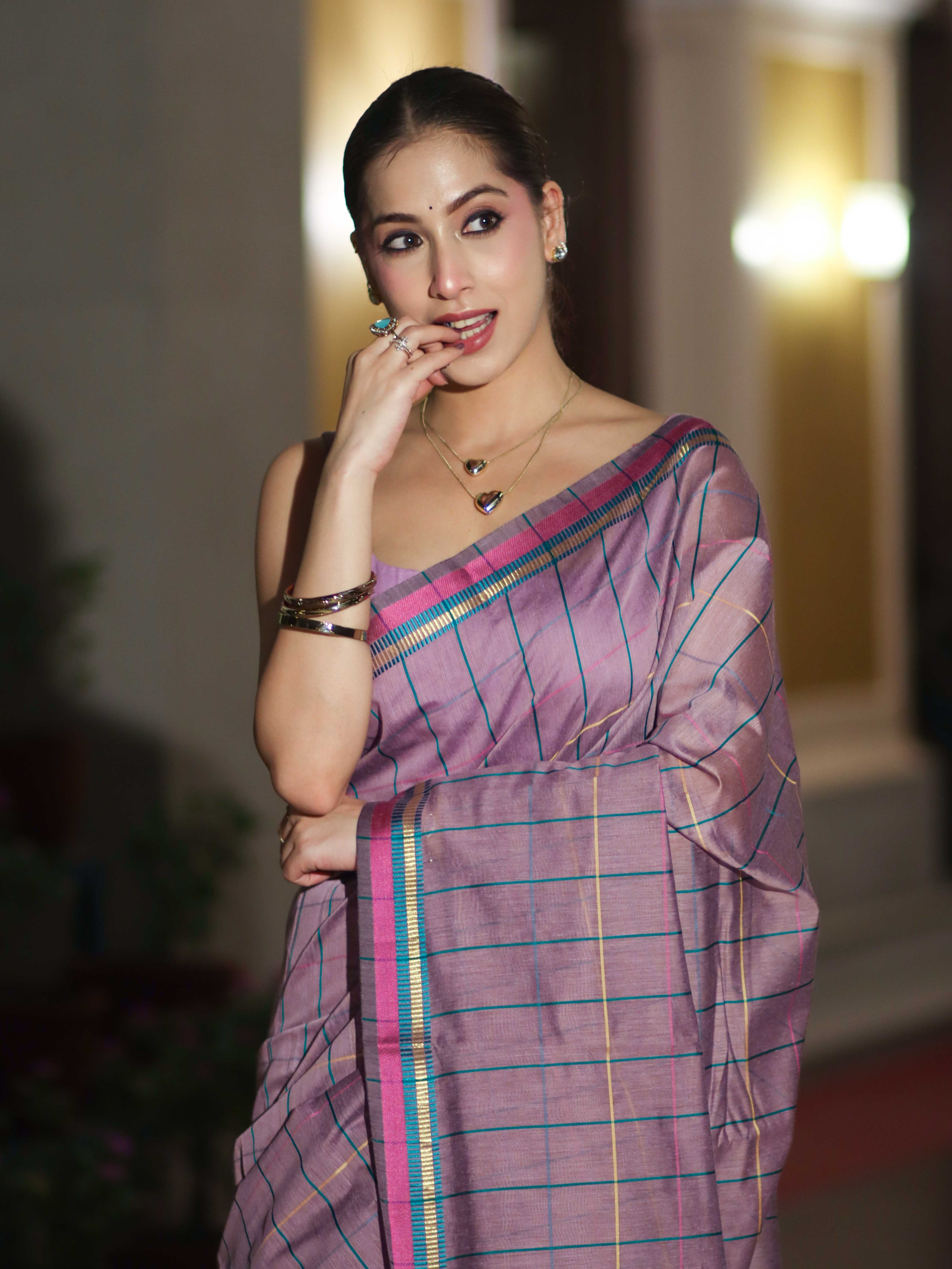 Banarasee Handloom Cotton Silk Saree With Checks Pattern & Border-Lavender